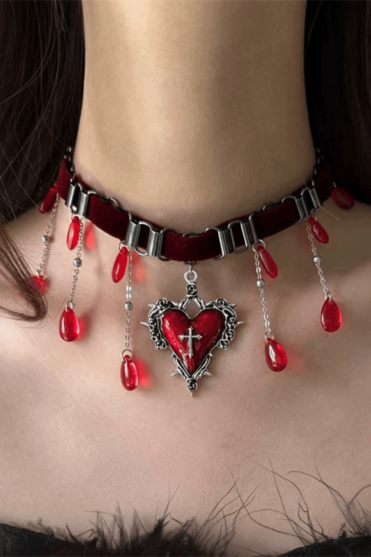 Gothic Heart Cross Velvet Choker Avalabel