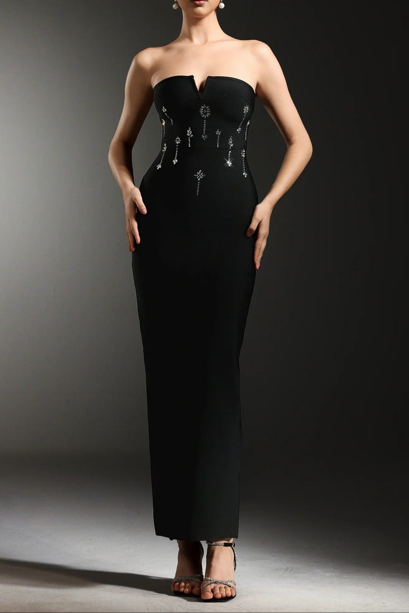 Gina Black Strapless Diamond V-Neck Bandage Maxi Dress Avalabel
