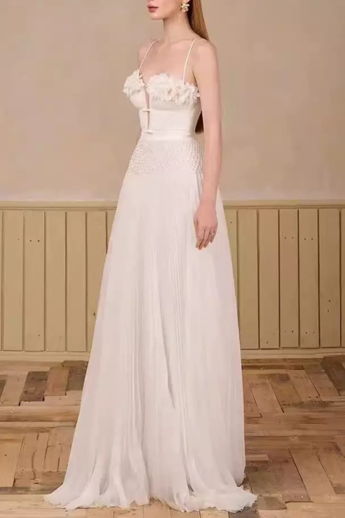 Kristin 3D Floral Spaghetti Strap Pleated Maxi Dress Avalabel