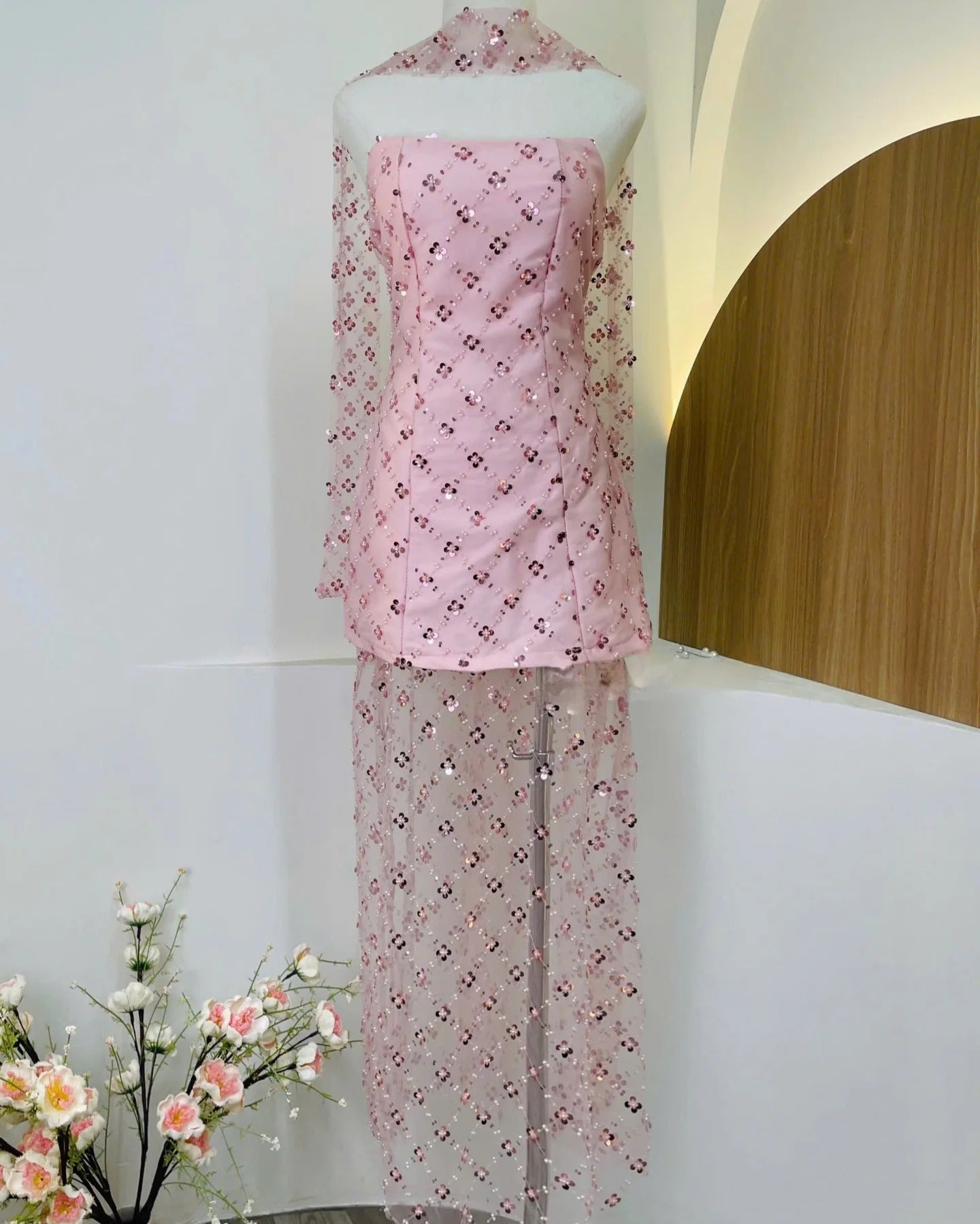 Strapless Sequins Pearl Mini Dress in Pink Avalabel