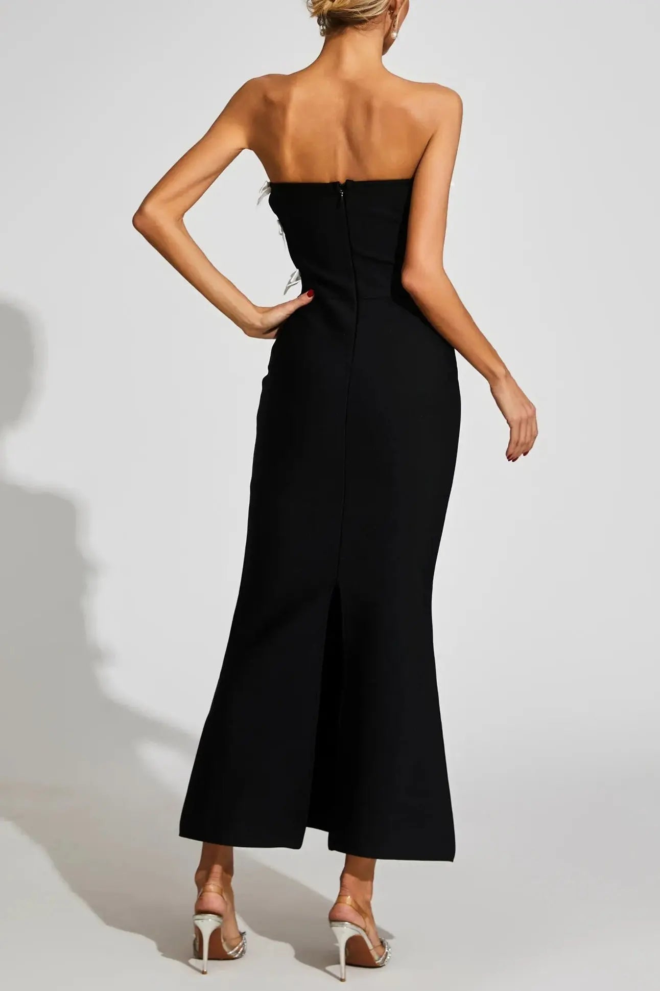 Jocelyn Bowknot-Side Bandage Strapless Maxi Dress in Black Avalabel
