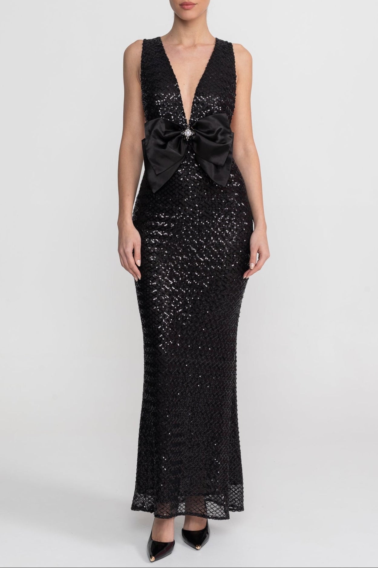 Sequin Maxi Dress With Satin Bow Detail - Black Avalabel