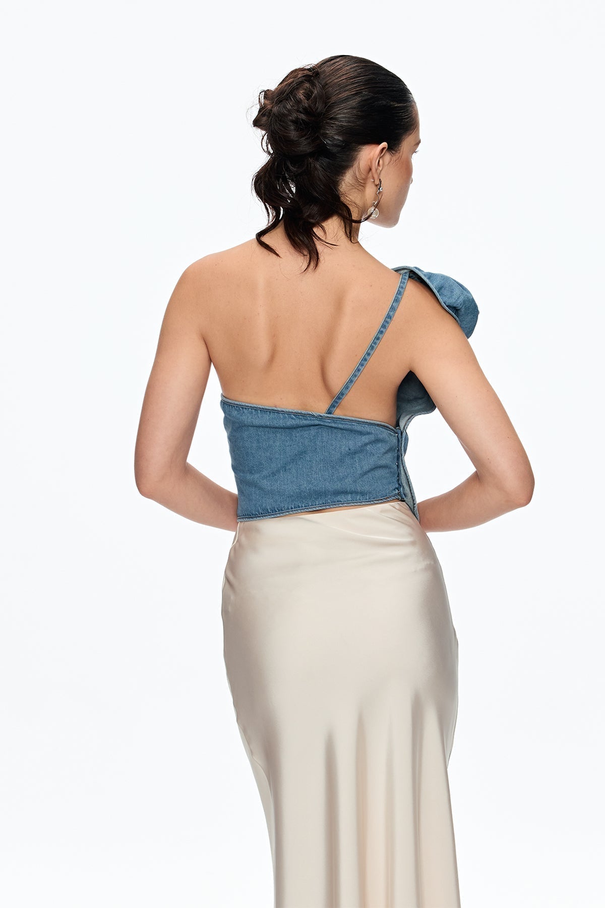 Florence One Shoulder Flower Top in Blue Avalabel