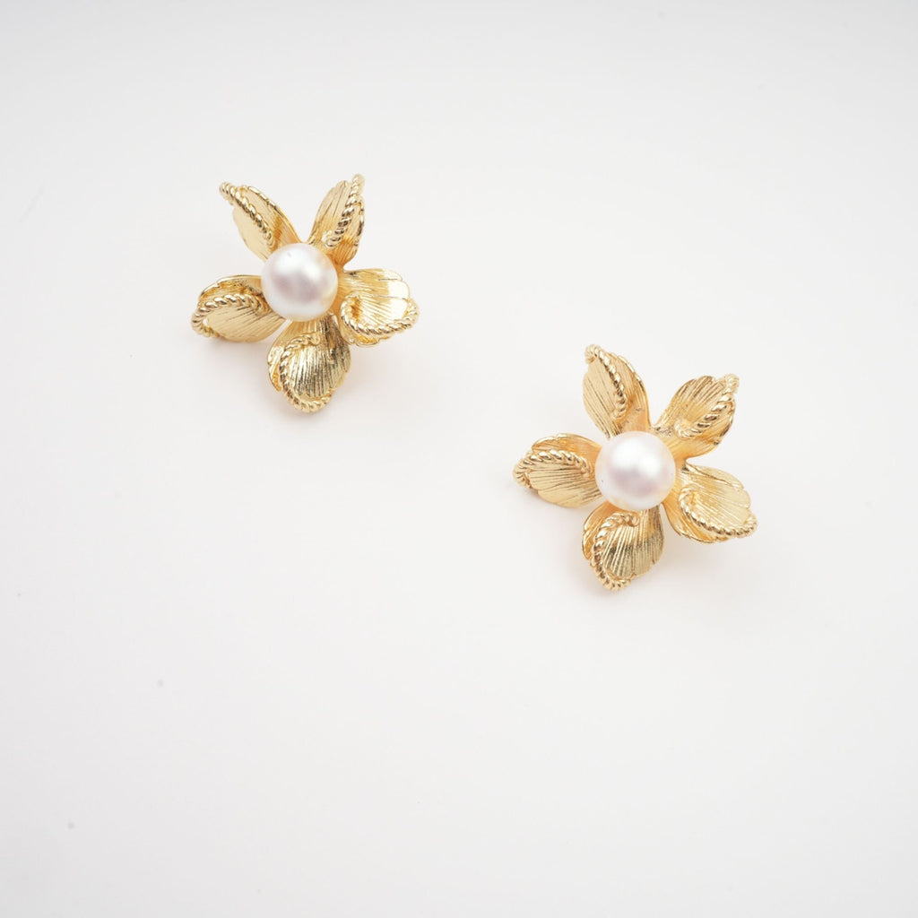 Jeanne Floral Faux-Pearl Stud Earrings Avalabel