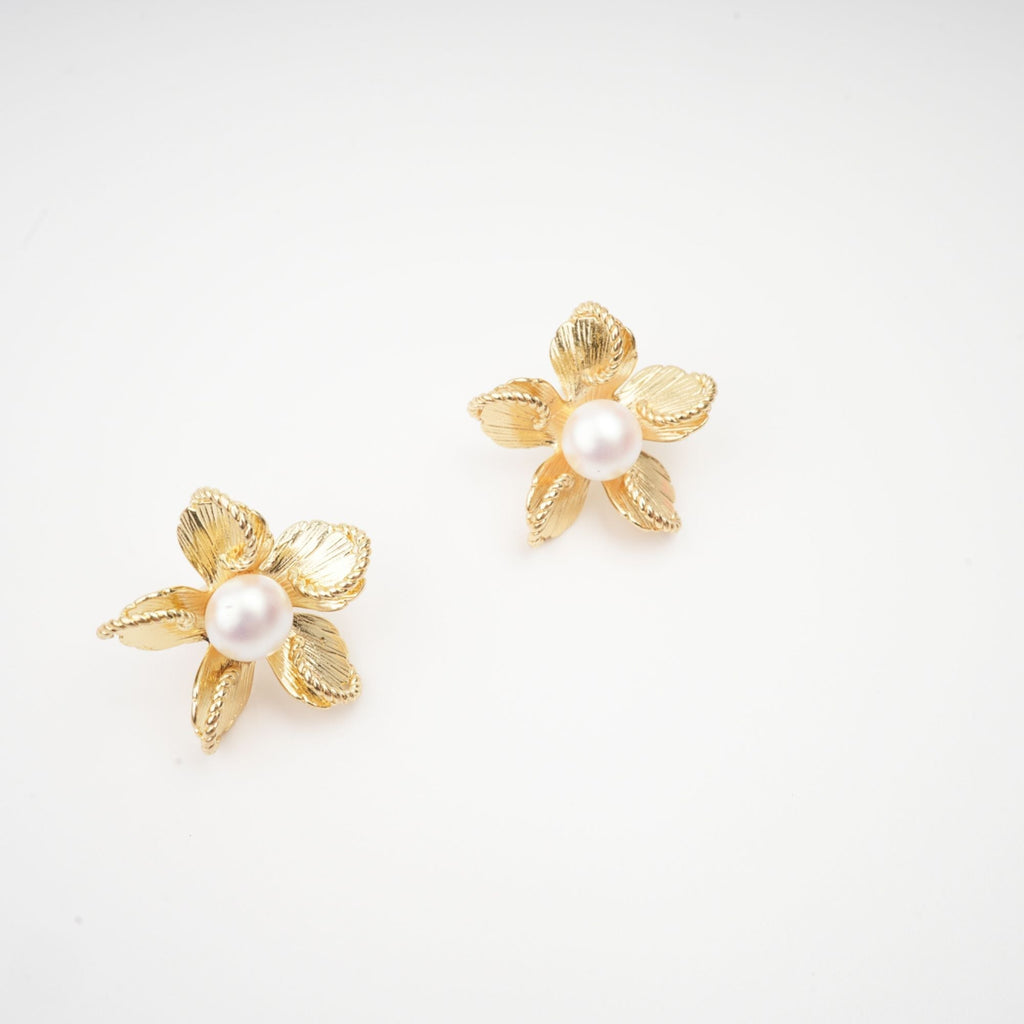Jeanne Floral Faux-Pearl Stud Earrings Avalabel