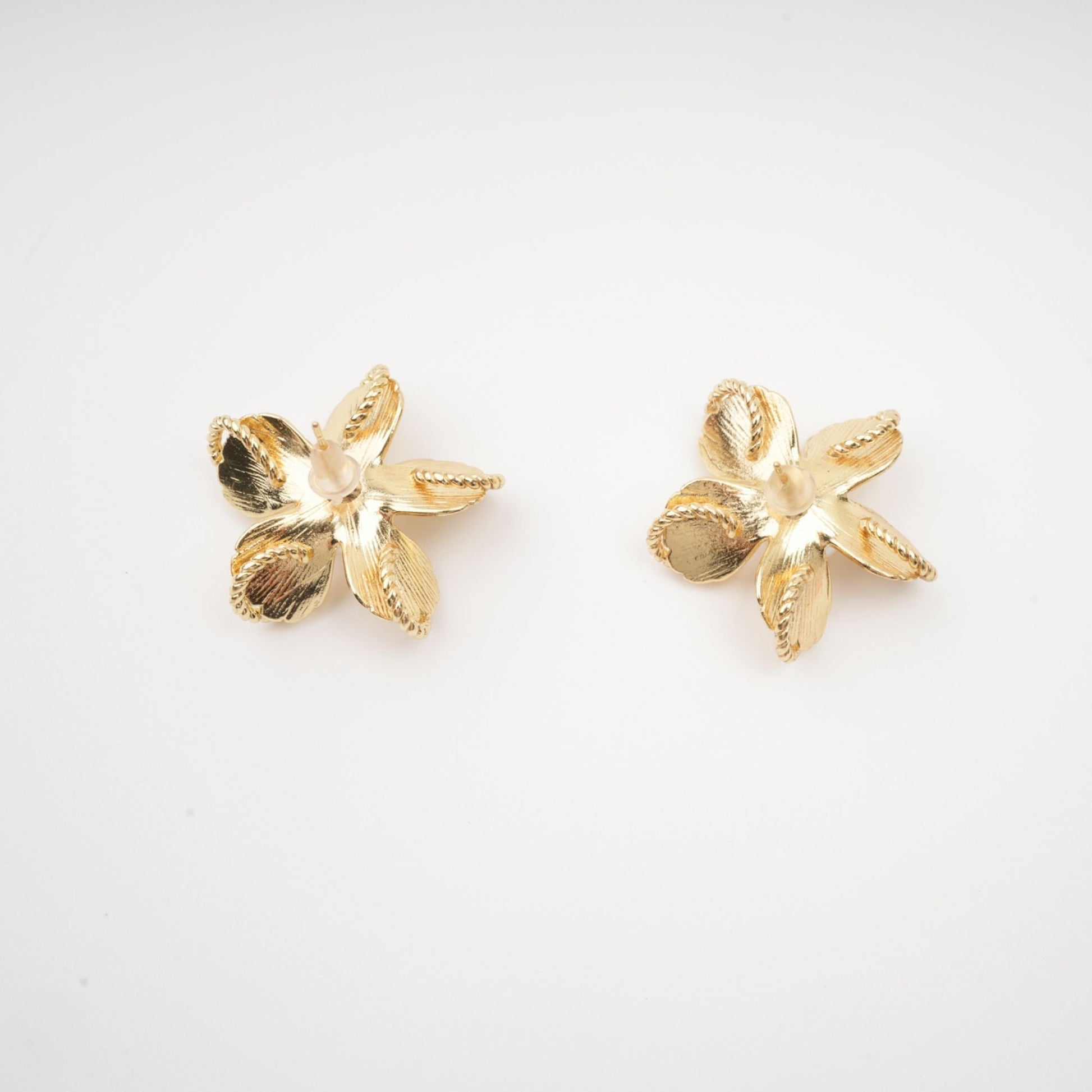 Jeanne Floral Faux-Pearl Stud Earrings Avalabel