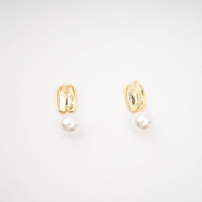 Pauline Faux-Pearl Earrings Avalabel