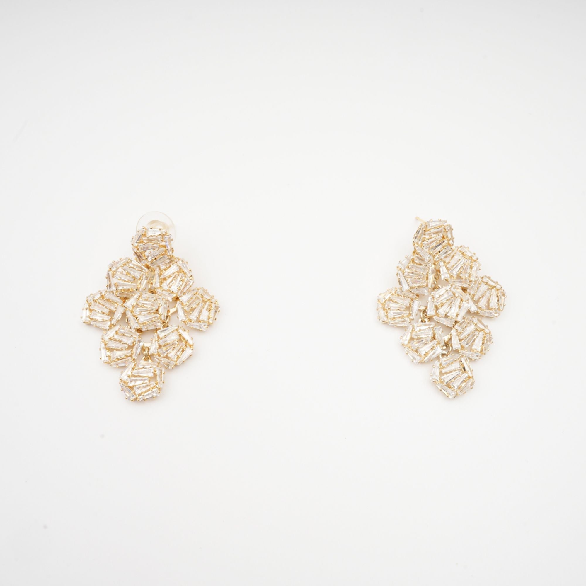 Ariane Geometric Crystal Earrings Avalabel