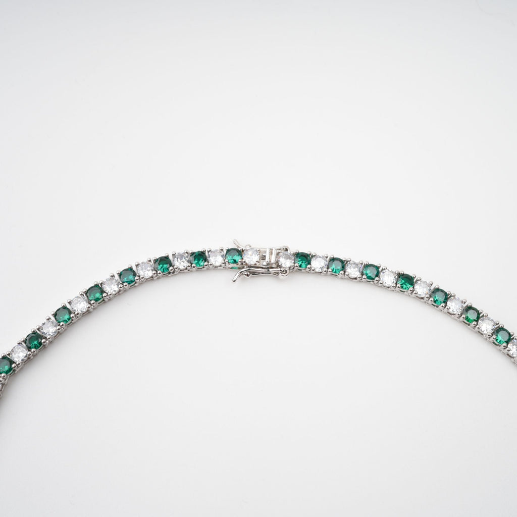 Héloïse Green Crystal Embellished Necklace Avalabel