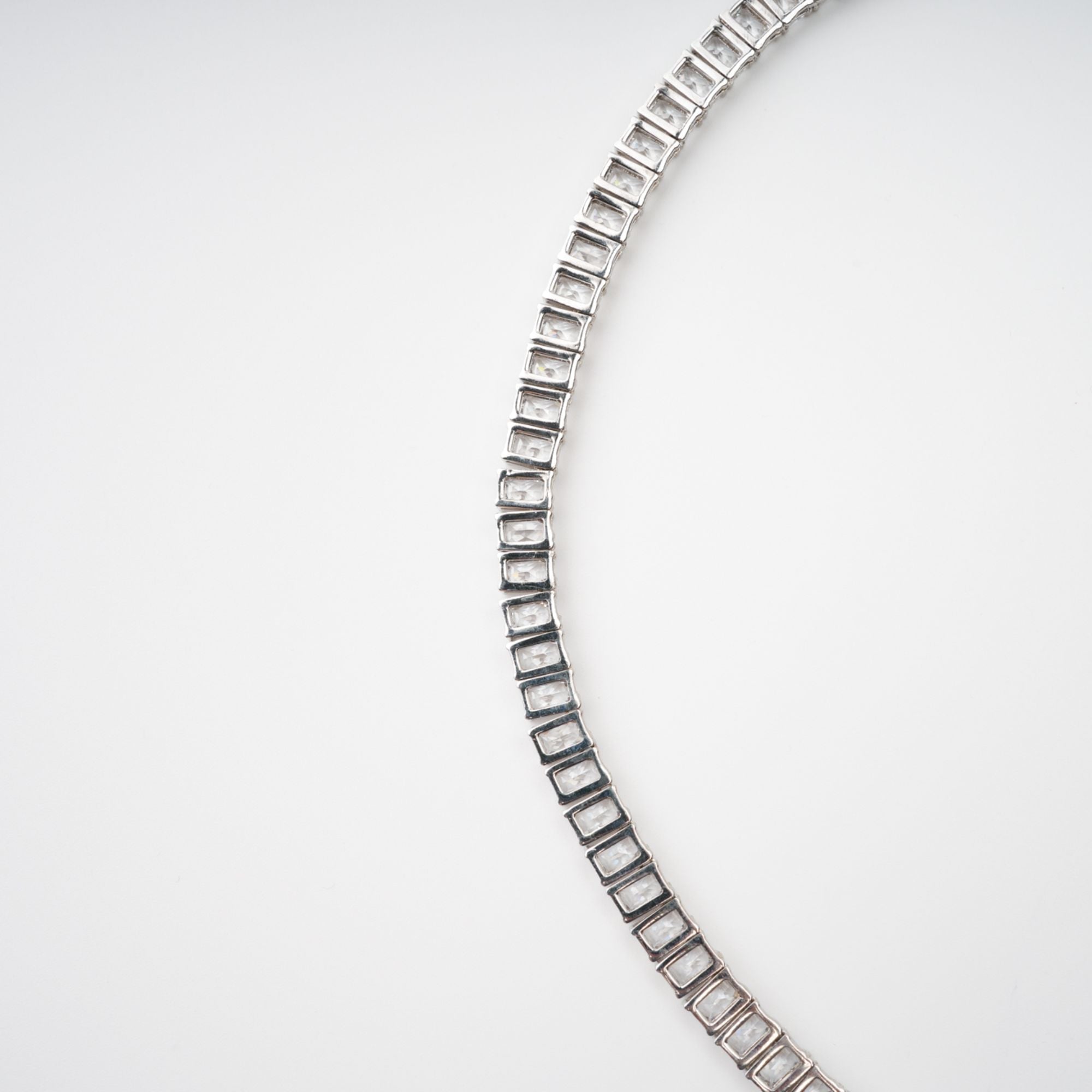 Florence Silver Tone Crystal Embellished Necklace Avalabel