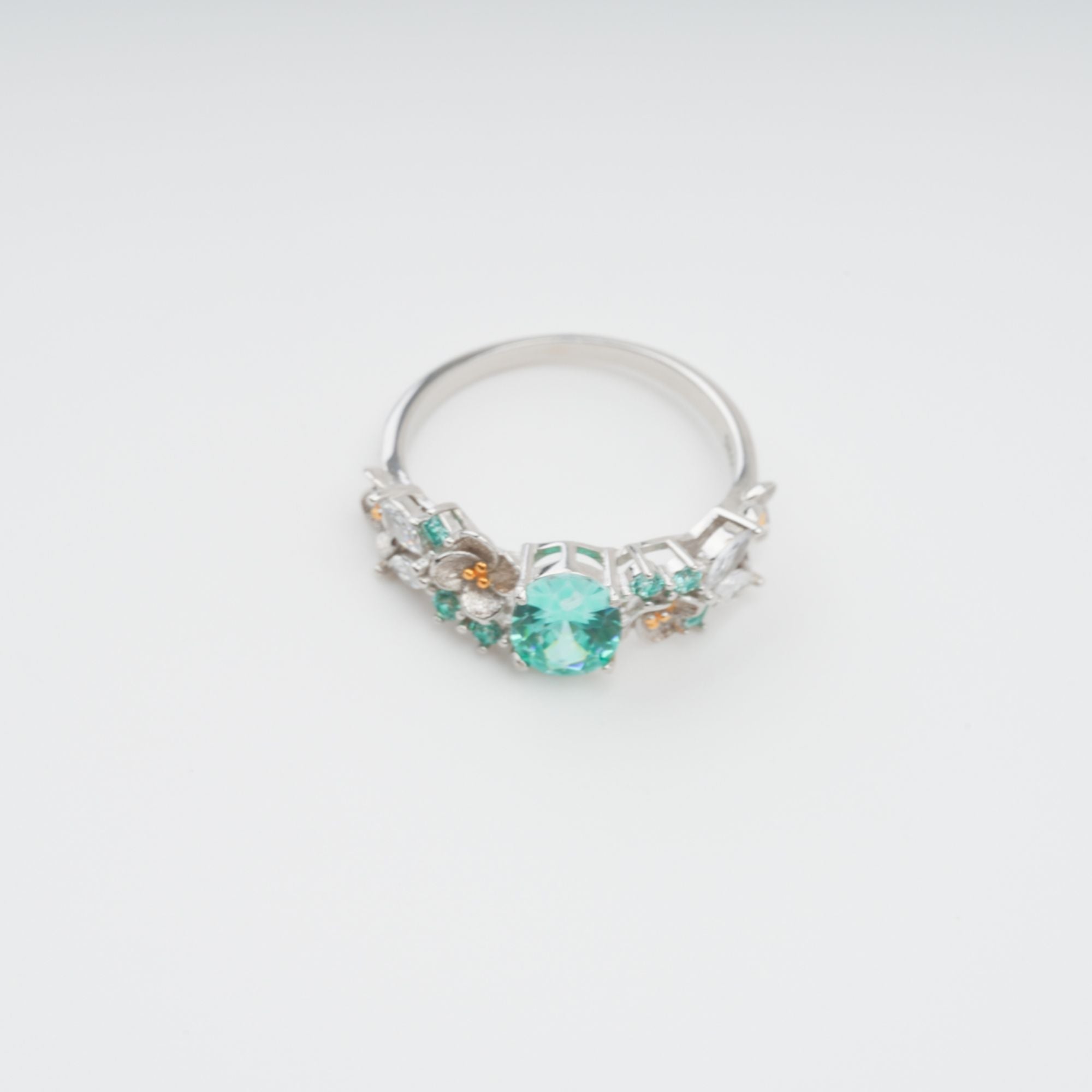 Ardelle Green Crystal Embellished Sterling Silver Ring Avalabel