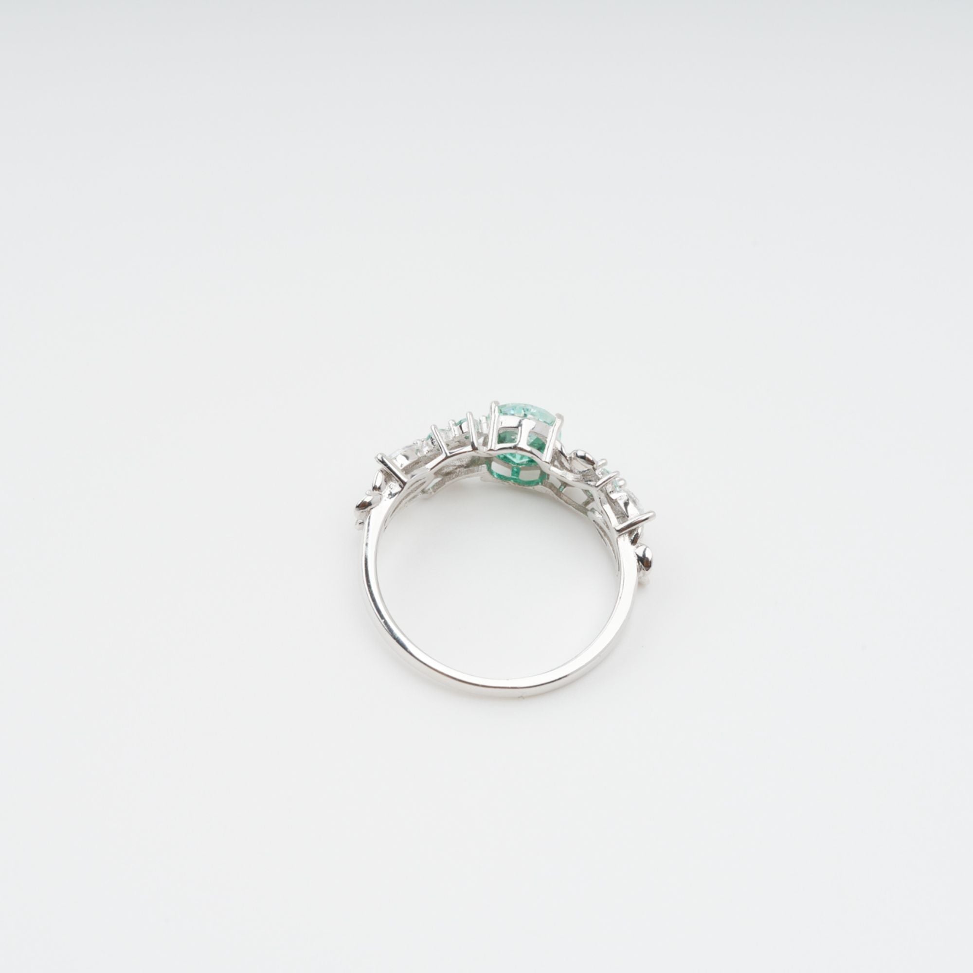 Ardelle Green Crystal Embellished Sterling Silver Ring Avalabel