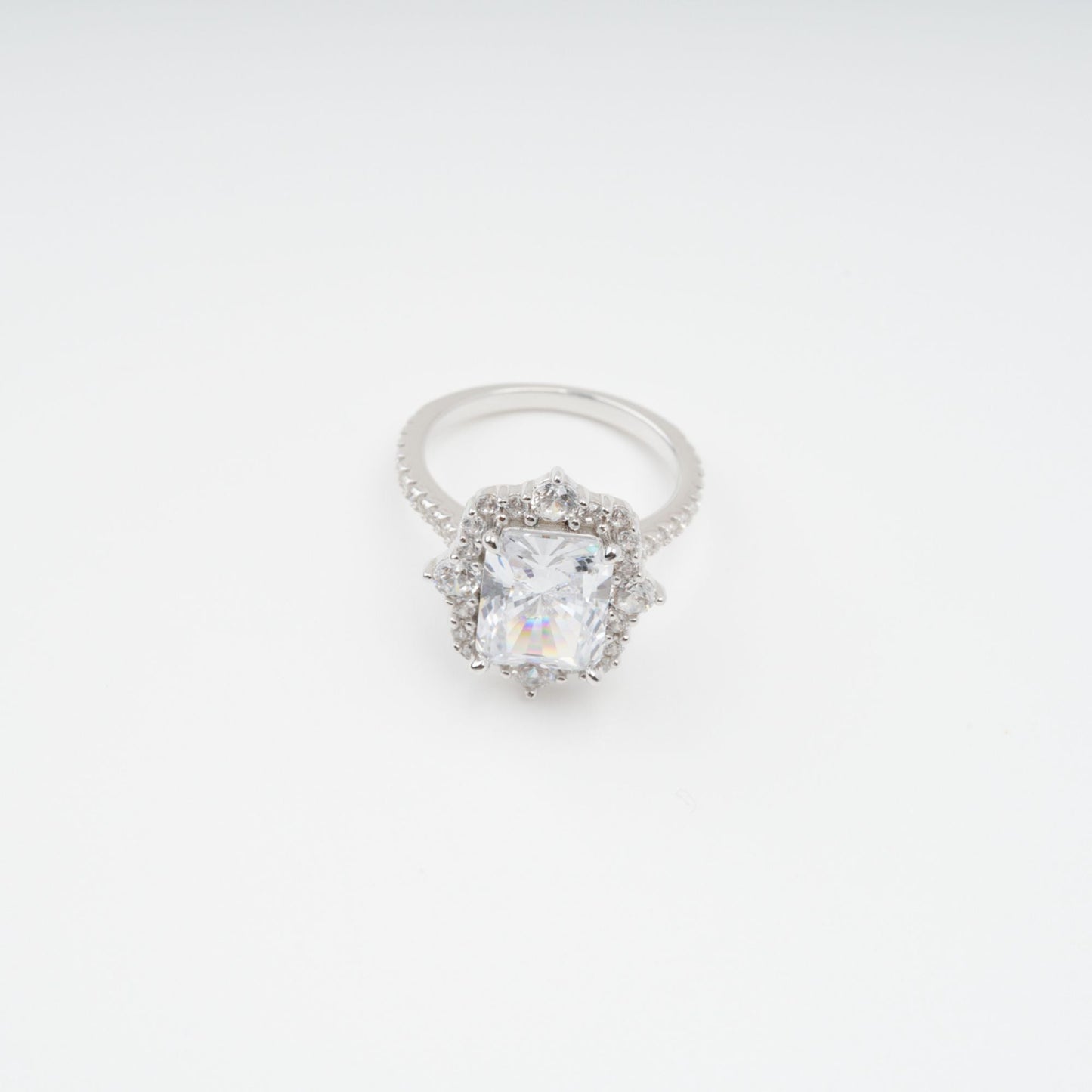 Émilienne Sterling Silver Rectangular Zircon Gemstone Ring