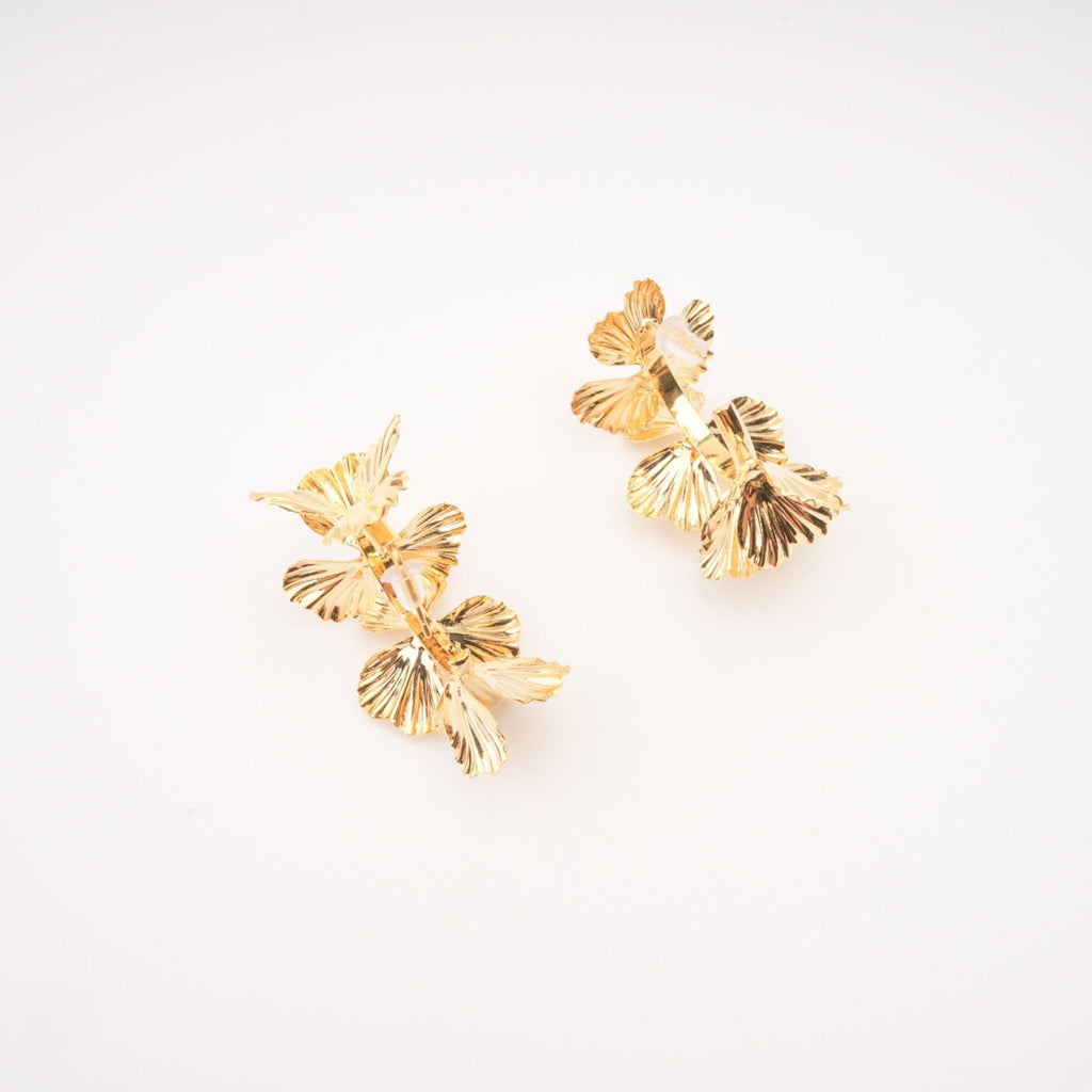 Lola Faux-Flower Gold Earrings Avalabel