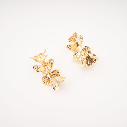 Lola Faux-Flower Gold Earrings