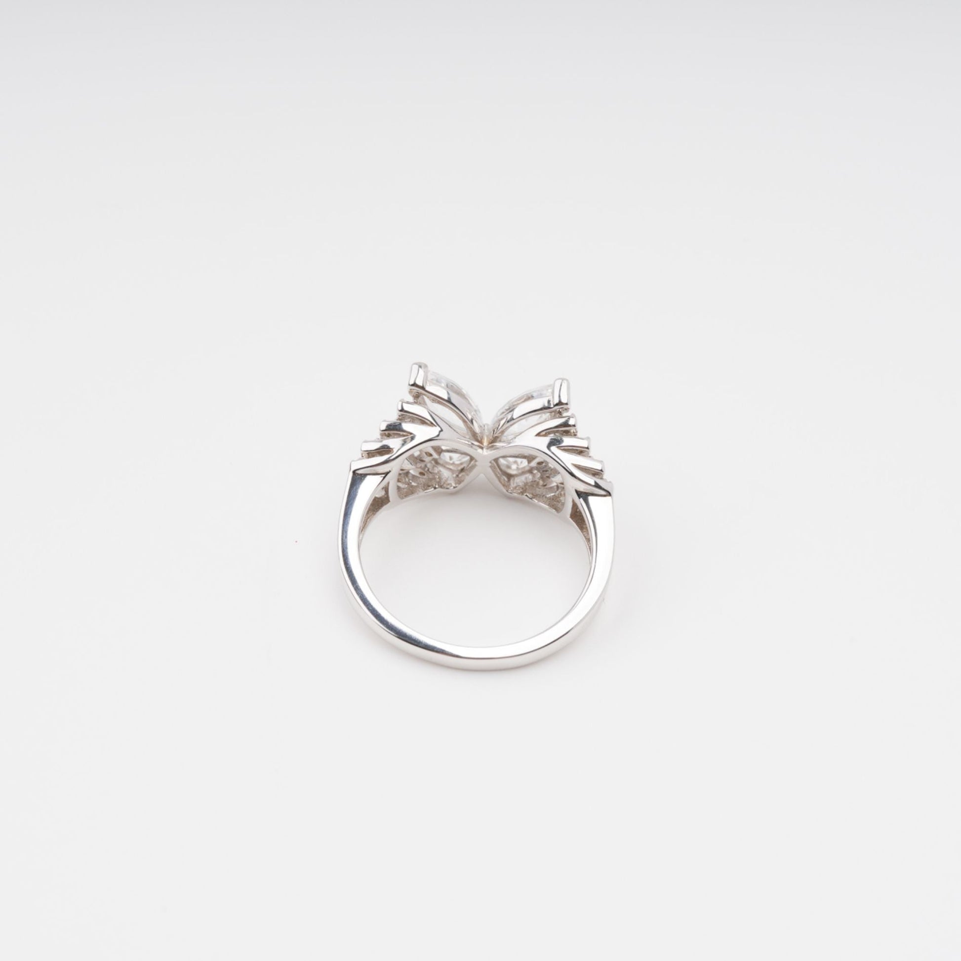 Zélie Sterling Silver Butterfly Shaped Gemstone Ring Avalabel