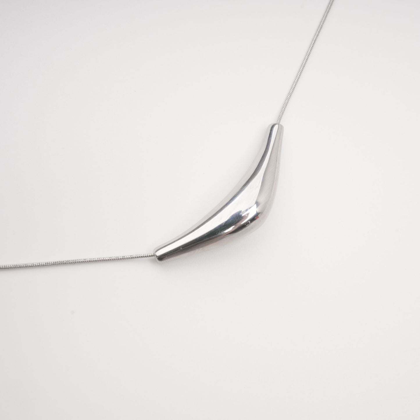 Thérèse Silver Drop Necklace