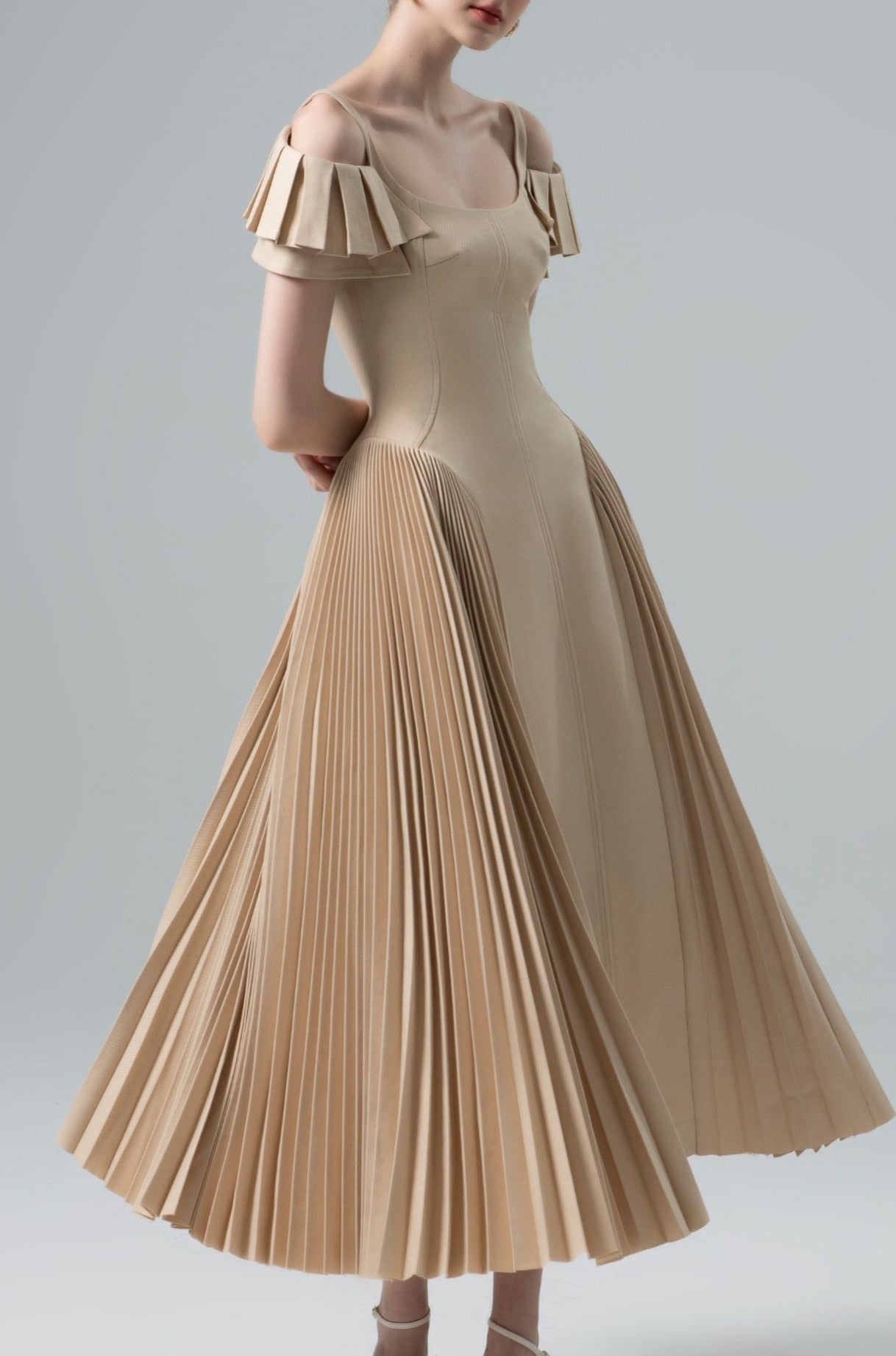 Mandy Khaki Sapphi Off-shoulder Midi Dress Avalabel