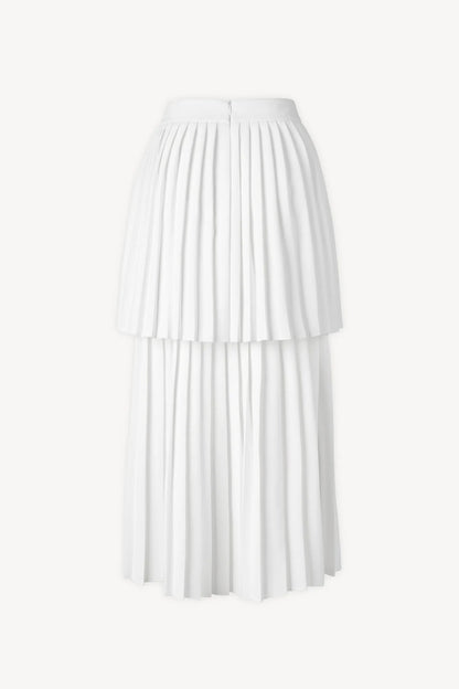 Sleeveless Pleated Layer Skirt Suit in White