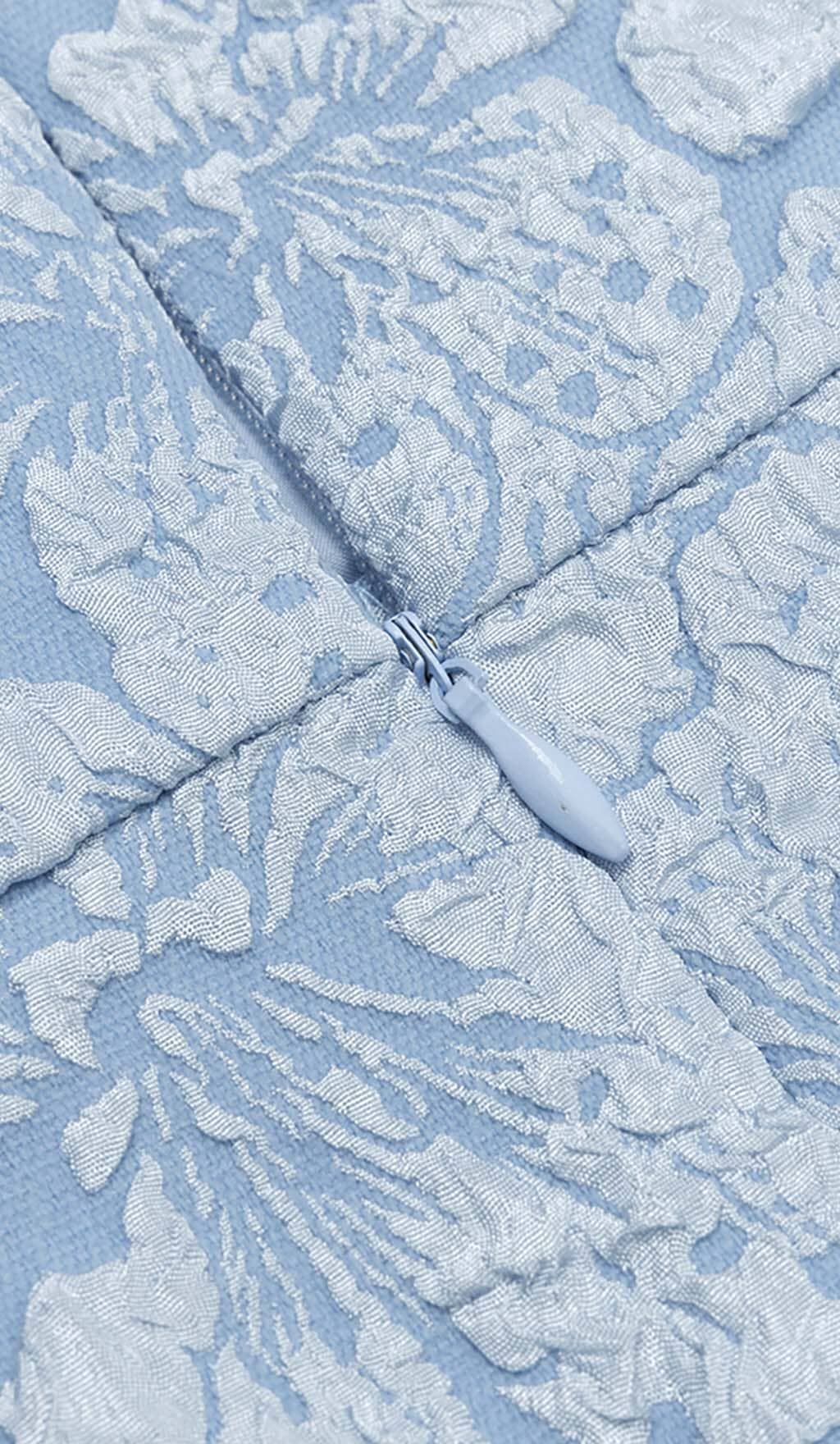 Jacquard PUFF SLEEVE MIDI DRESS IN SKY blue Avalabel