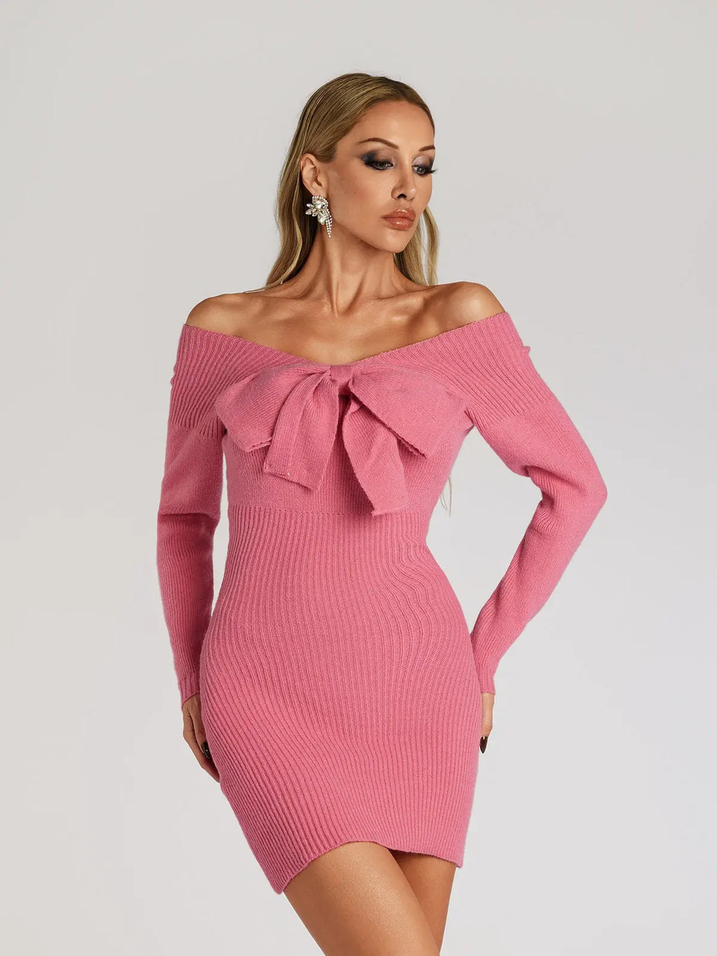 kay Off Shoulder Bow jersey Mini Dress in rose red Avalabel