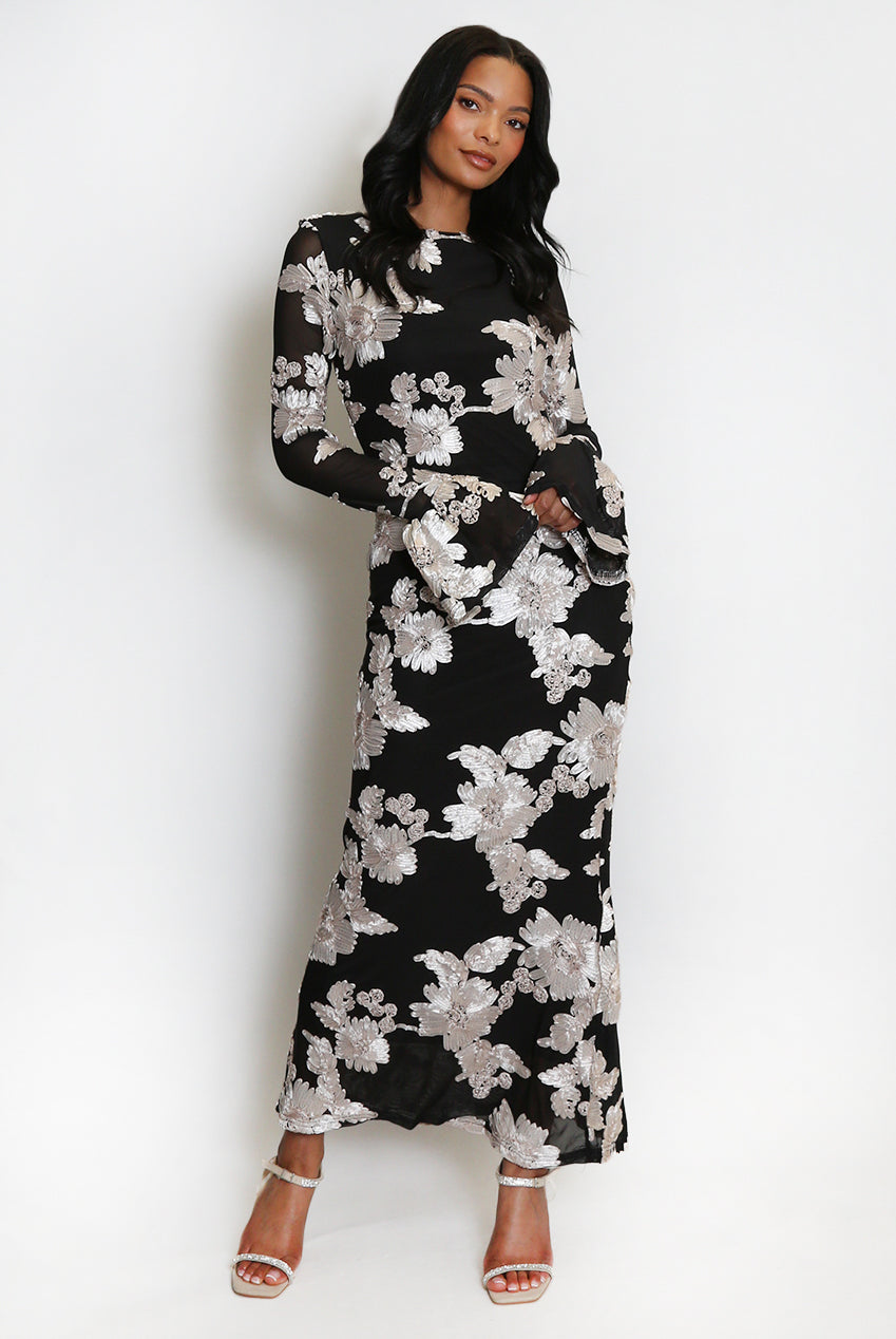 Floral Lace Lined Flute Cuffs Midi Dress Soraya