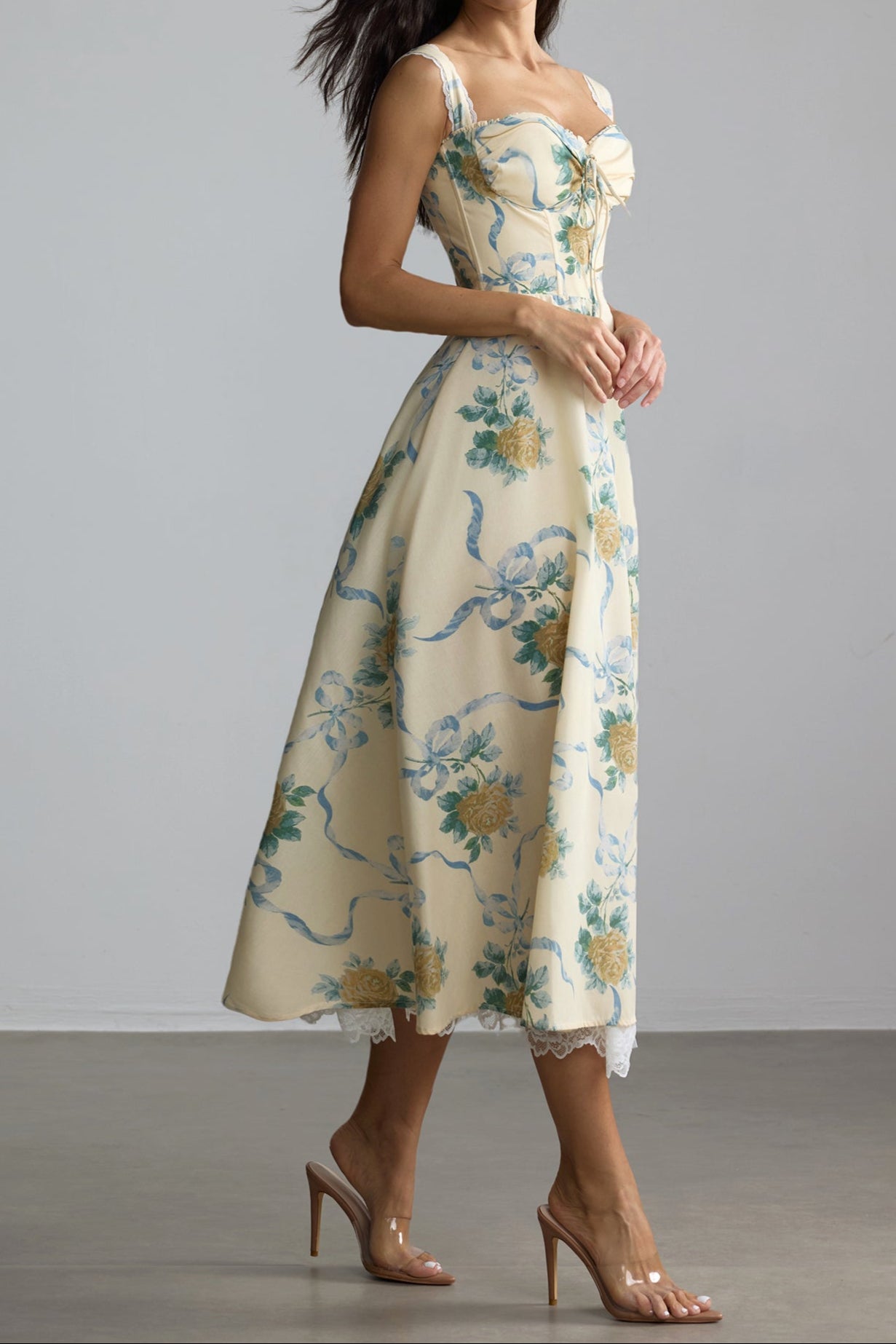 Daphne Floral Print Sweetheart Midi Dress in Yellow Avalabel