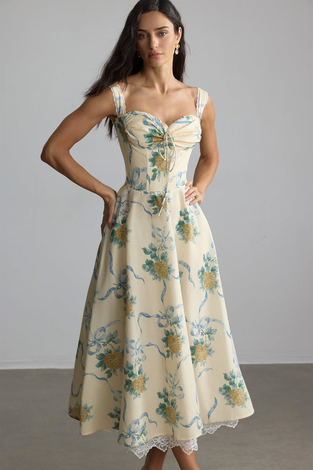 Daphne Floral Print Sweetheart Midi Dress in Yellow Avalabel