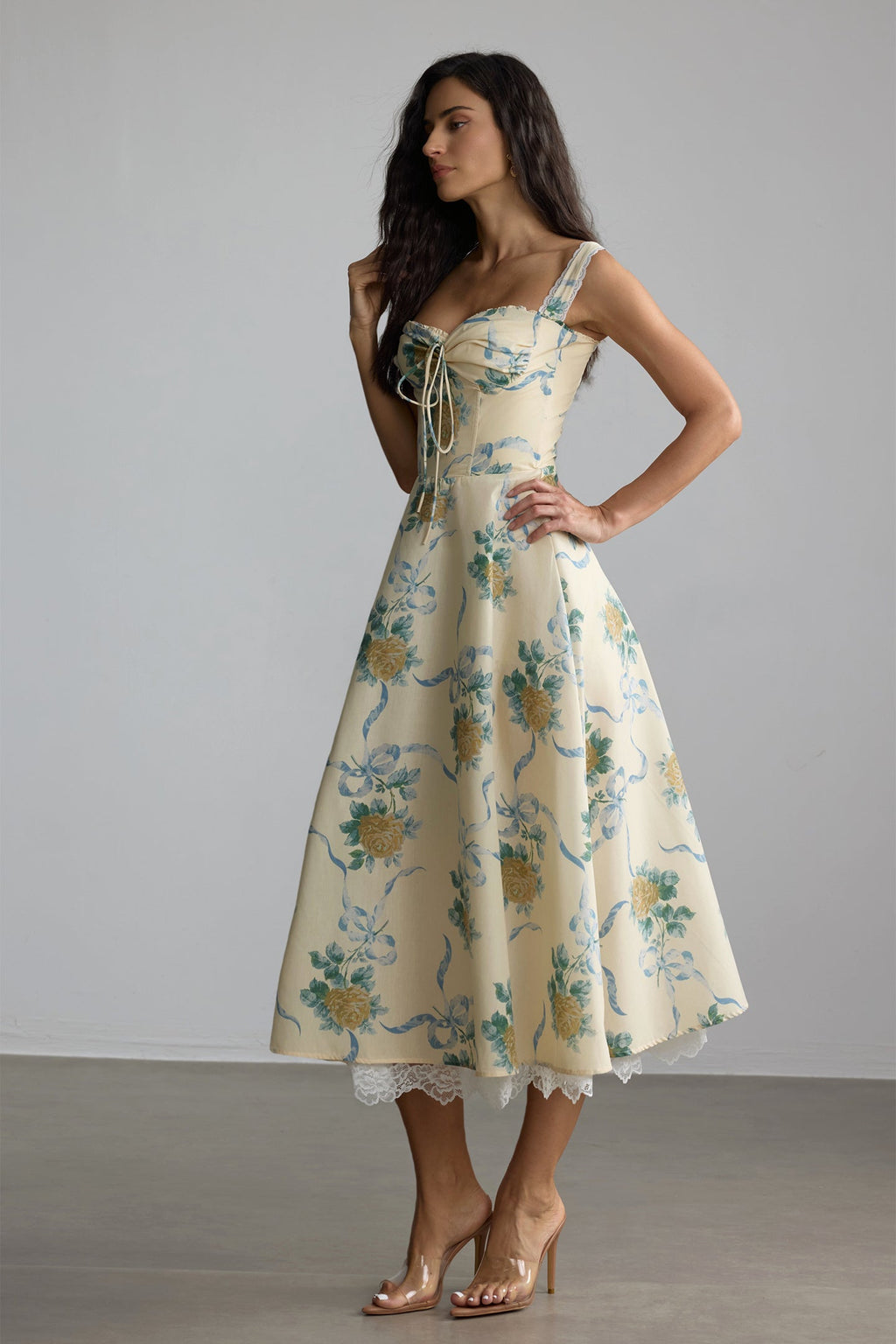 Daphne Floral Print Sweetheart Midi Dress in Yellow Avalabel