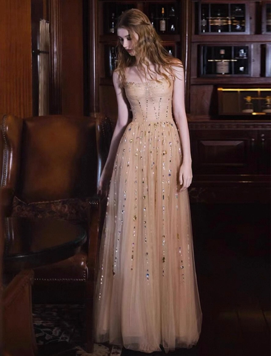 Nicola's Elegant Backless Halter Maxi Dress - Champagne Avalabel