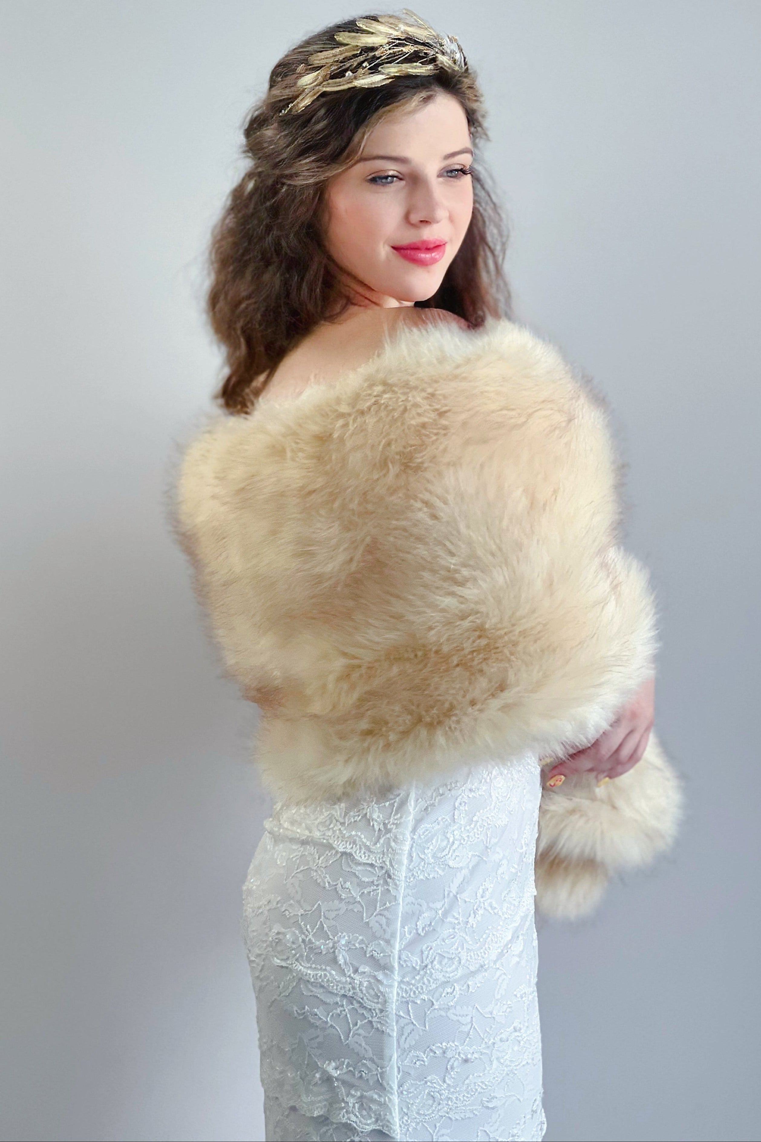 isabel Fur Shawl Avalabel