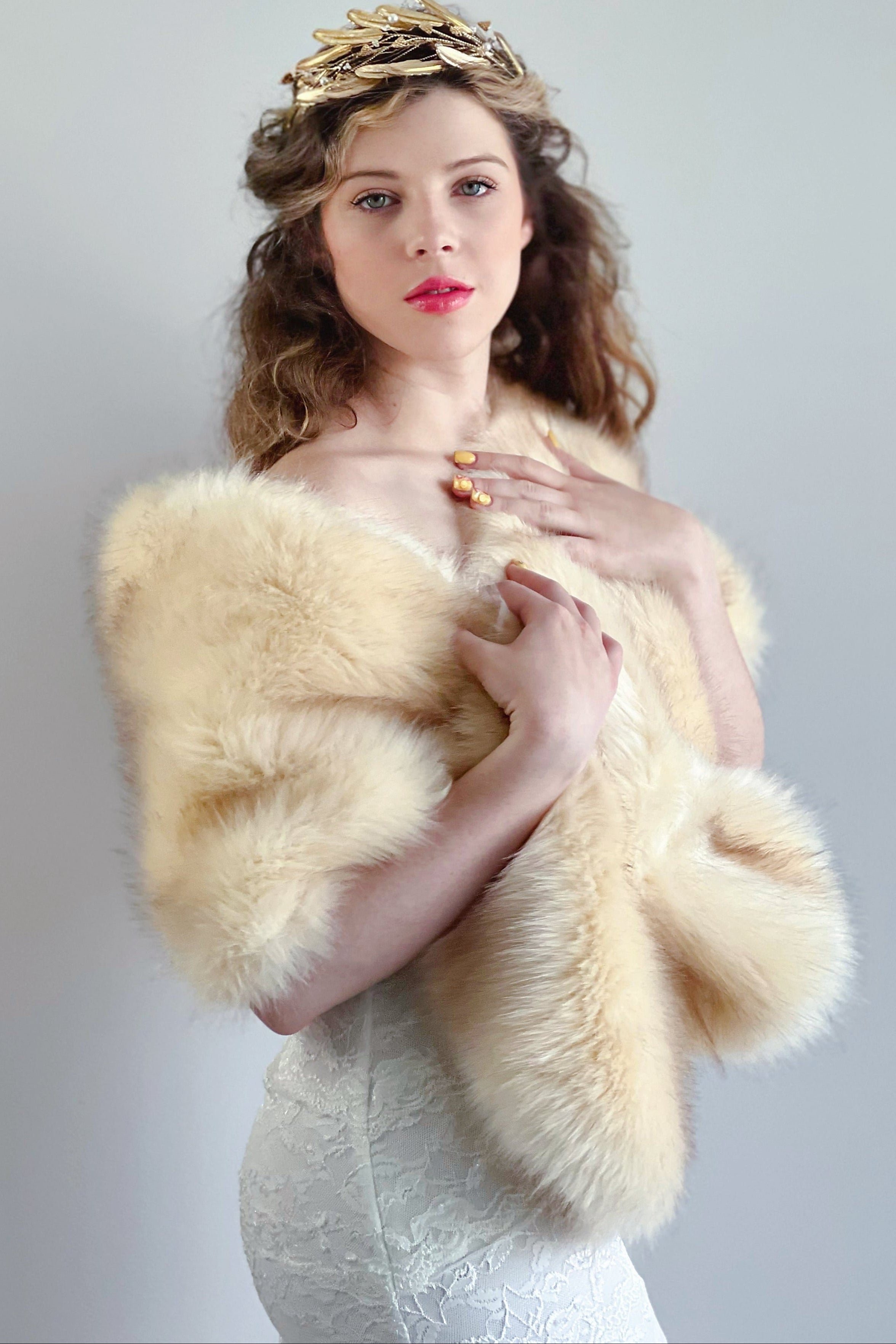 isabel Fur Shawl Avalabel