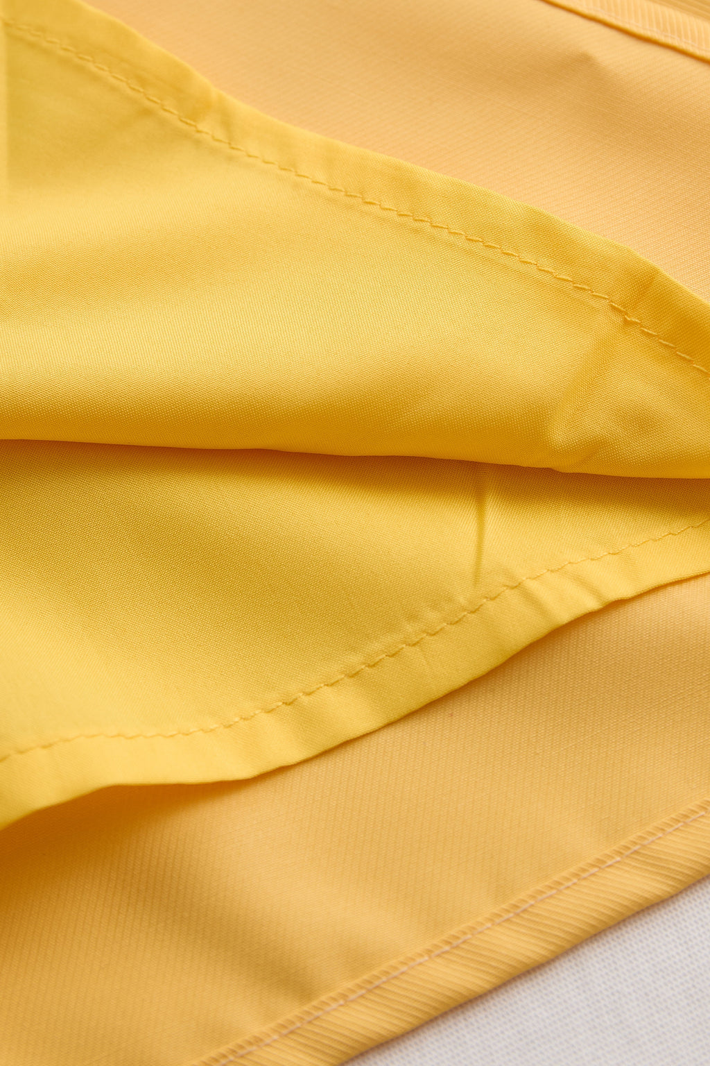Stylish Sleeveless Halter Blouse with Neck Tie Detail Avalabel