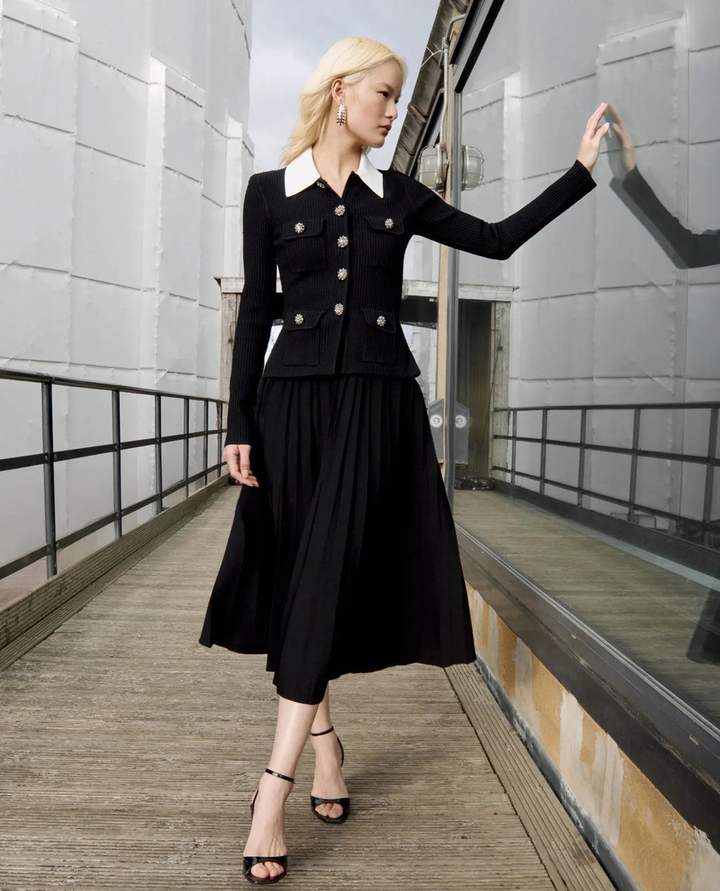 evangeline Black Tailored Knit Midi Dress Avalabel