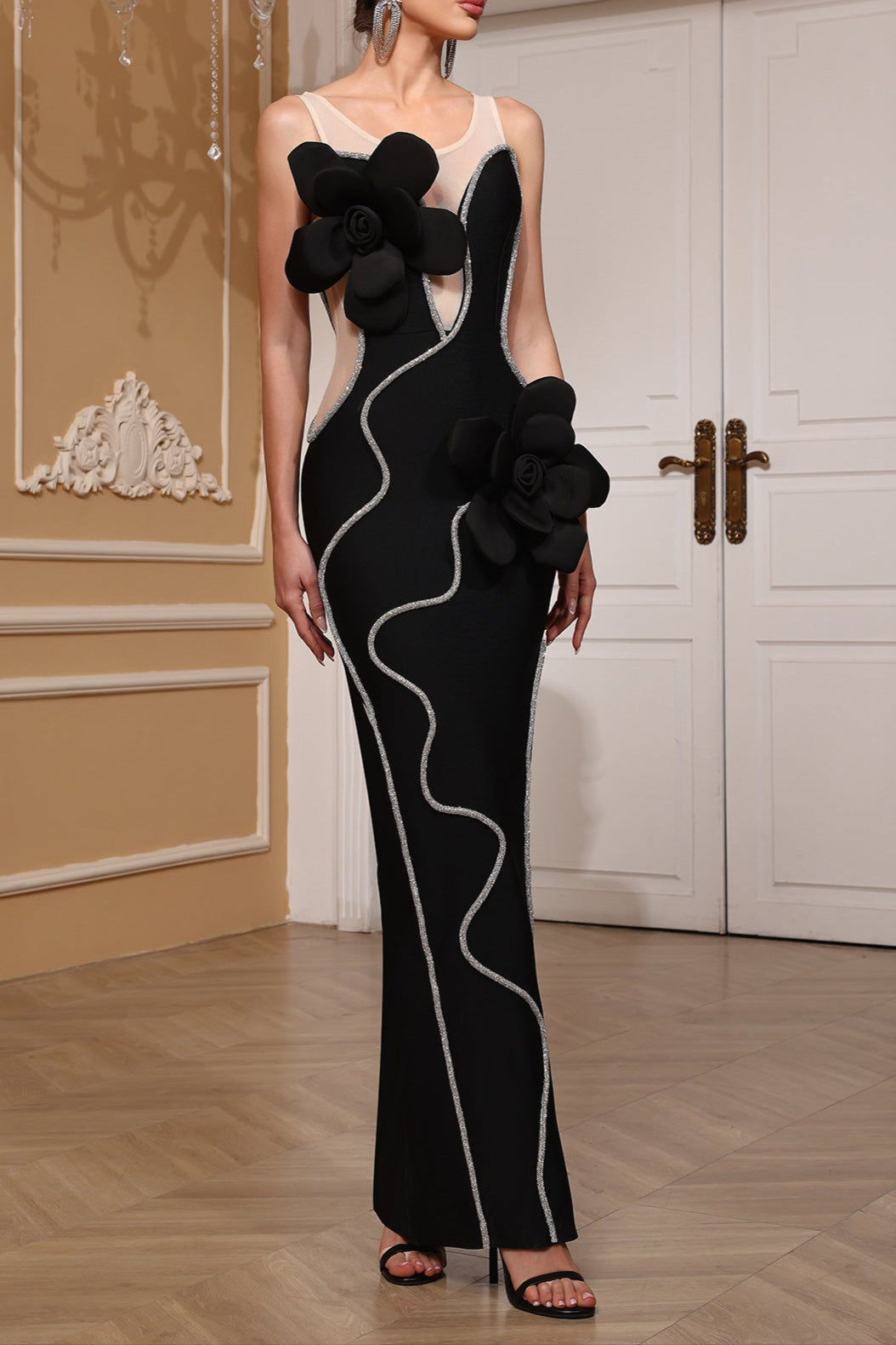 Diamond 3D Flower Sequin Bandage Maxi Dress in Black Avalabel