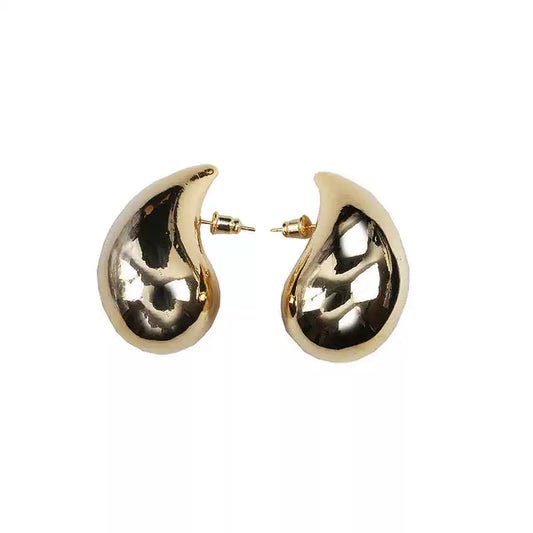 Teardrop earrings