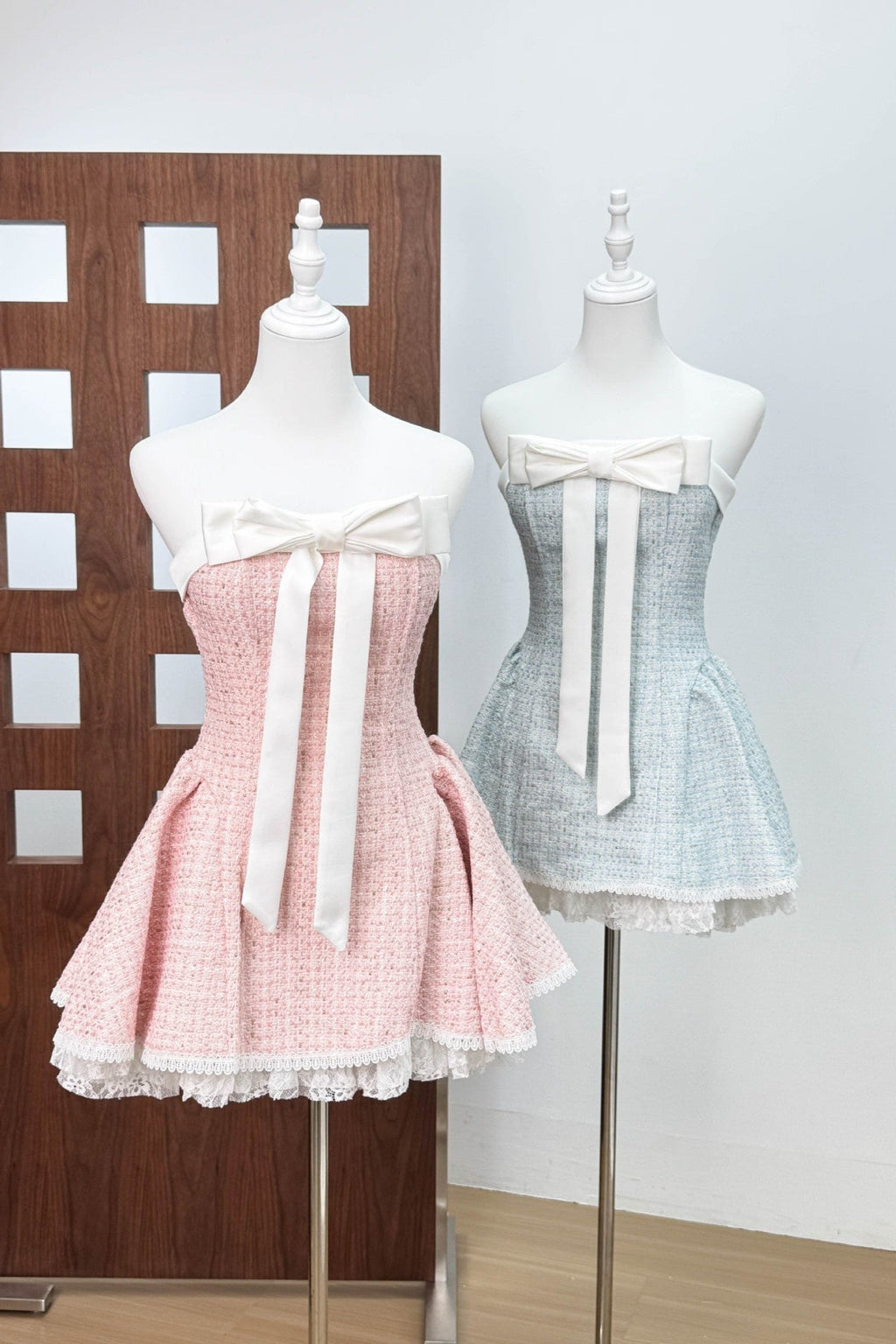Bow Woven Lace Tube Top Mini Dress in Pink Avalabel