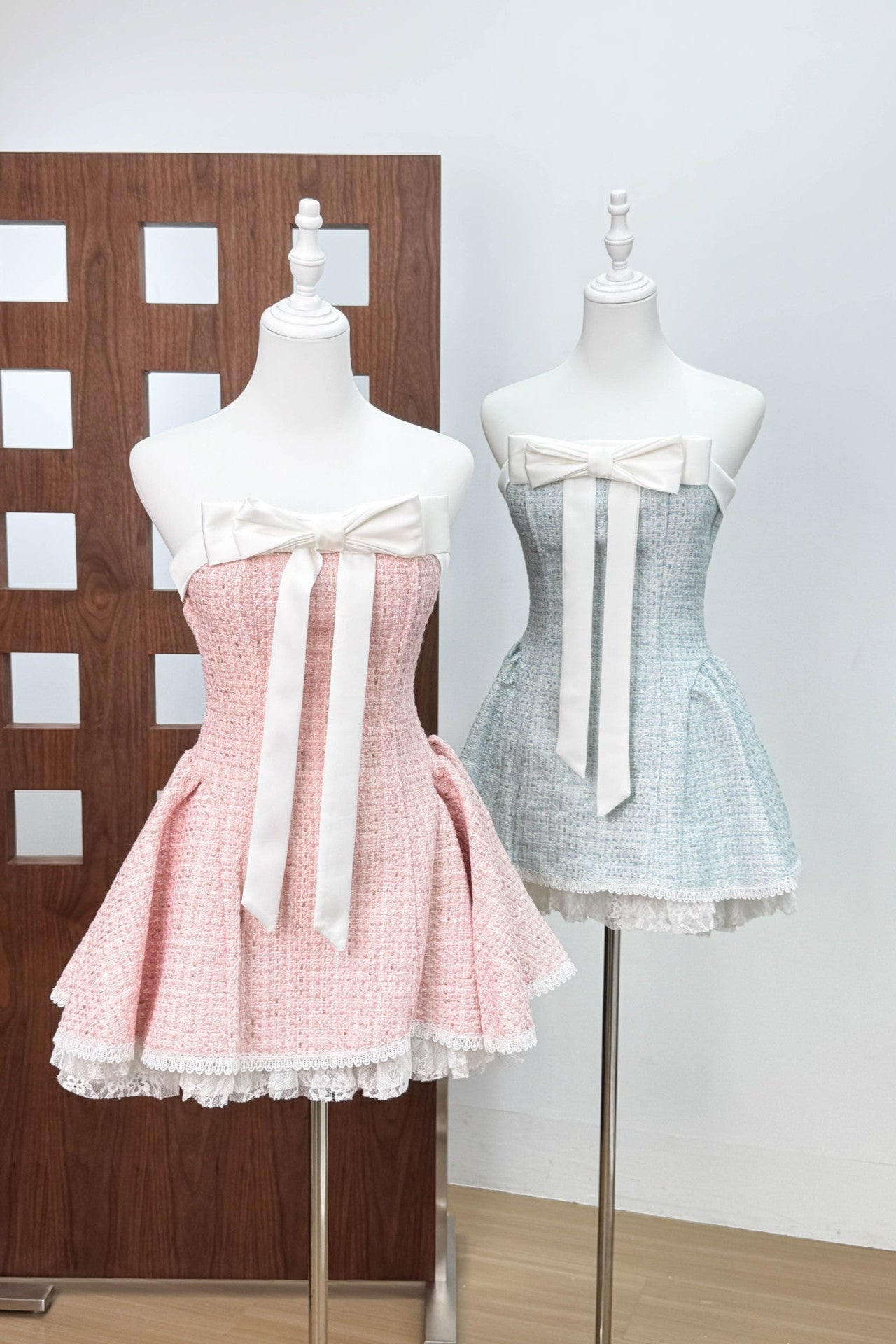 Bow Woven Lace Tube Top Mini Dress in Pink Avalabel