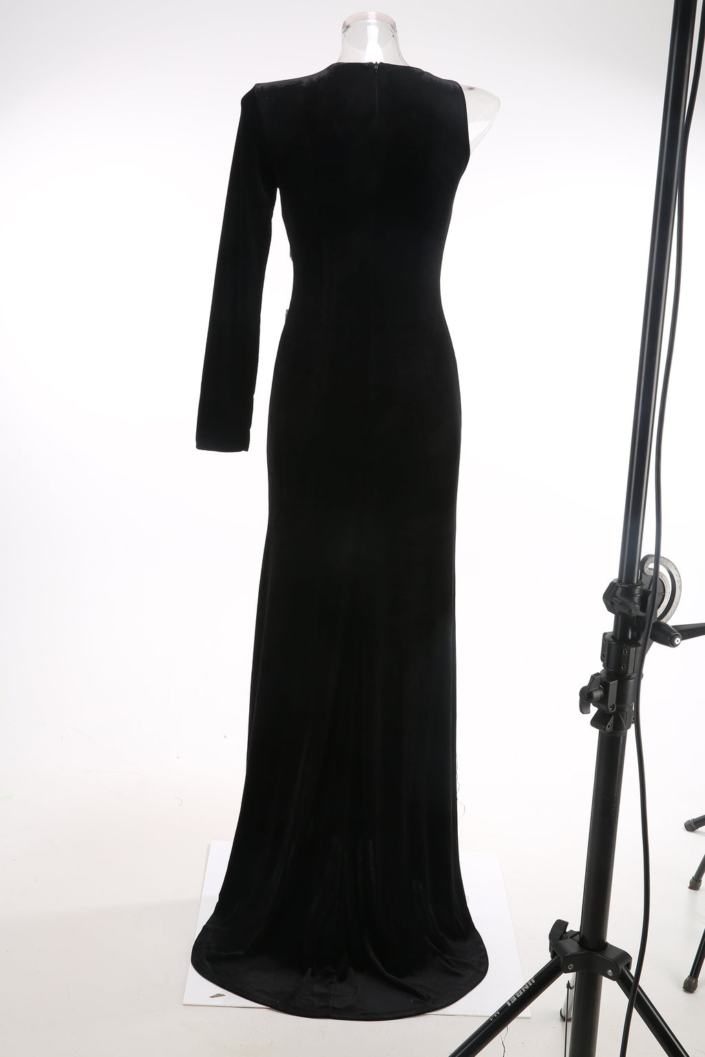 victoria Bow Cascade Velvet Maxi Dress in black Avalabel