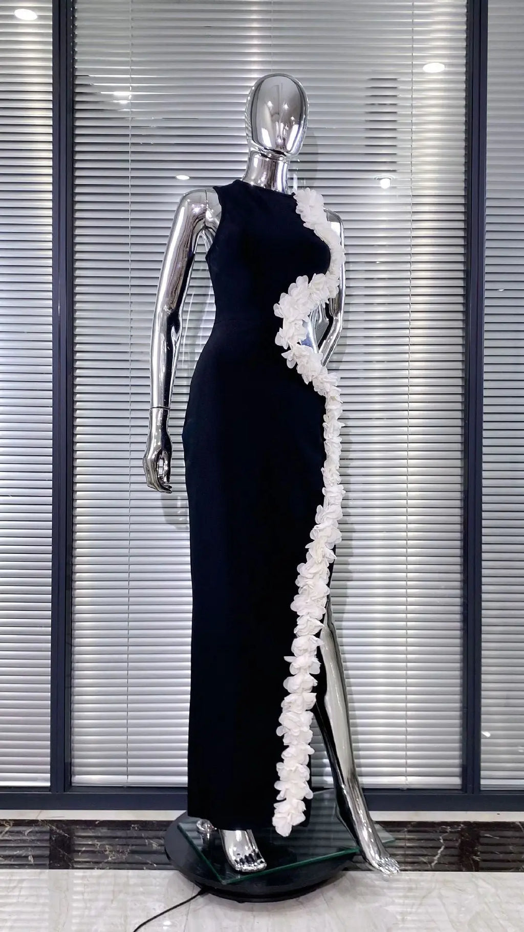 kimberley black Sleeveless Hollow Out Flowers Slit Bandage Maxi Dress Avalabel