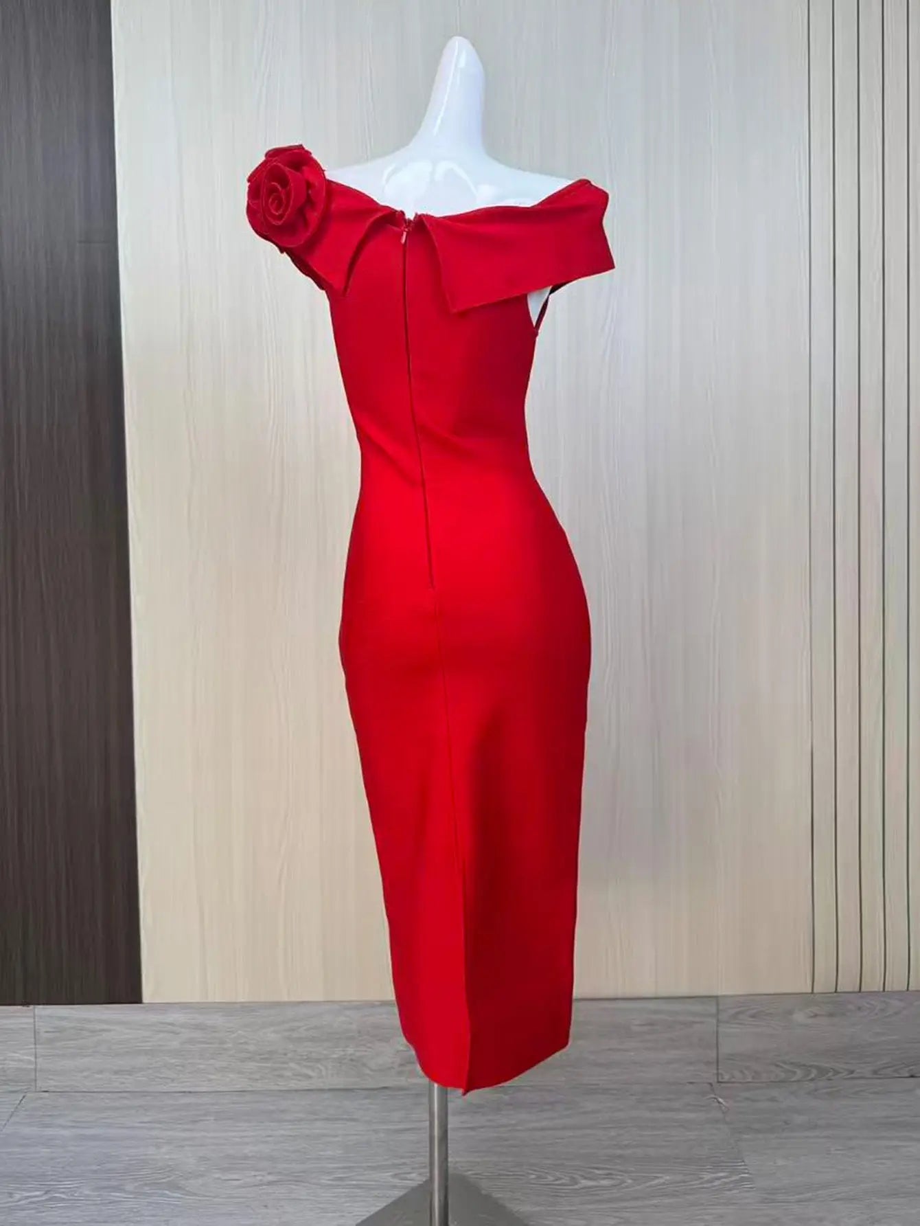 jessica Red 3D Flower Bandage Midi Dress Avalabel