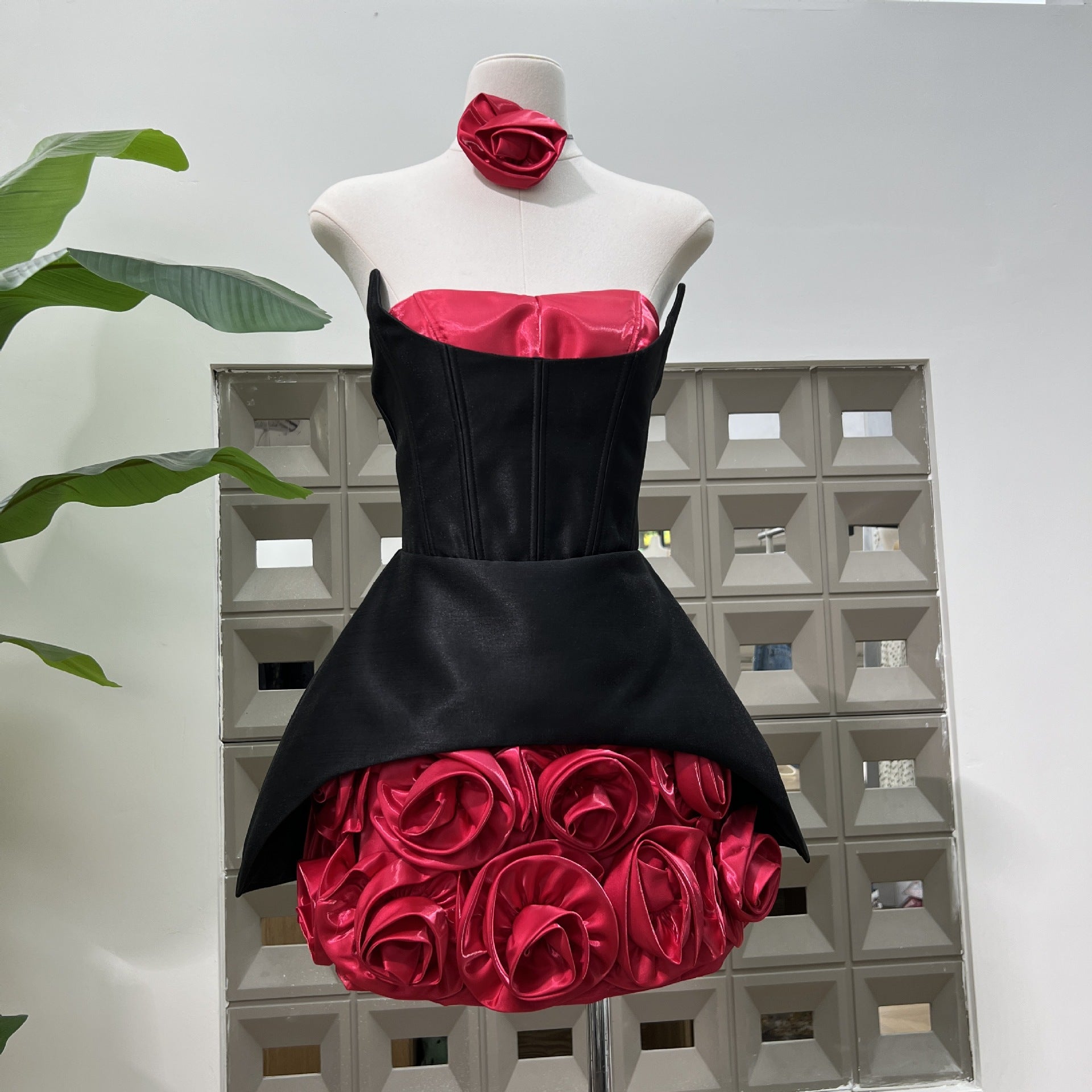 Rose Flower Ruffled Floral Mini Dress in Red Soraya