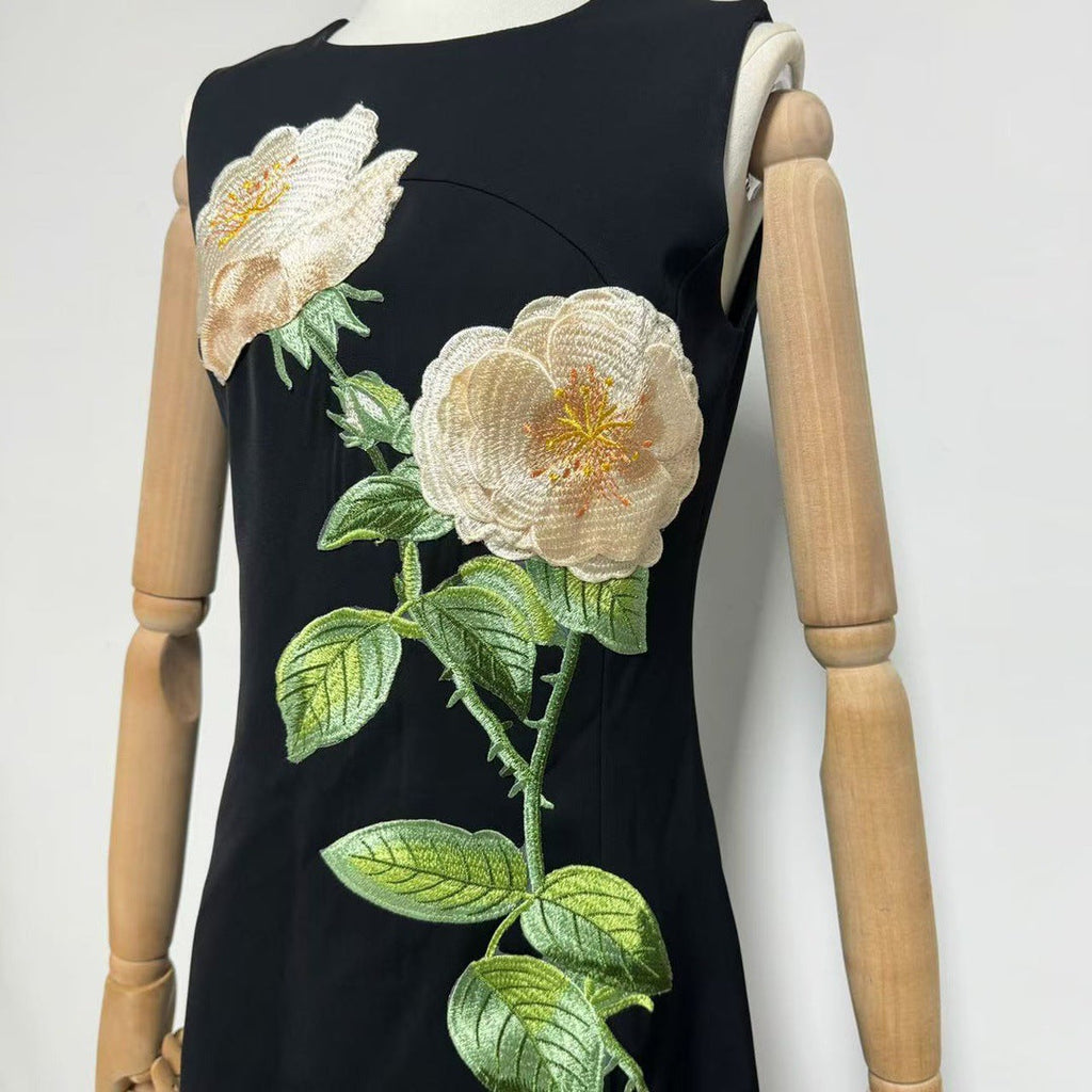 Kate Floral Print Embellished Sleeveless Midi Dress in Black Avalabel