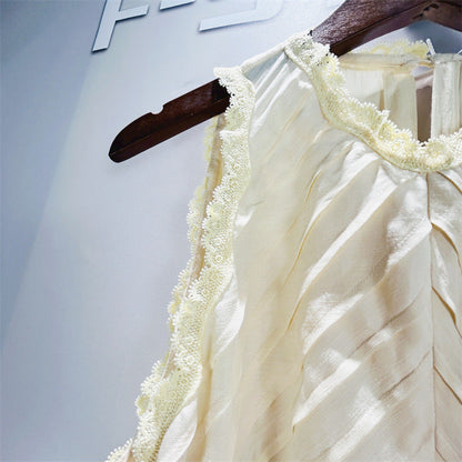 Sleeveless Lace Detail Maxi Dress in Light Yellow