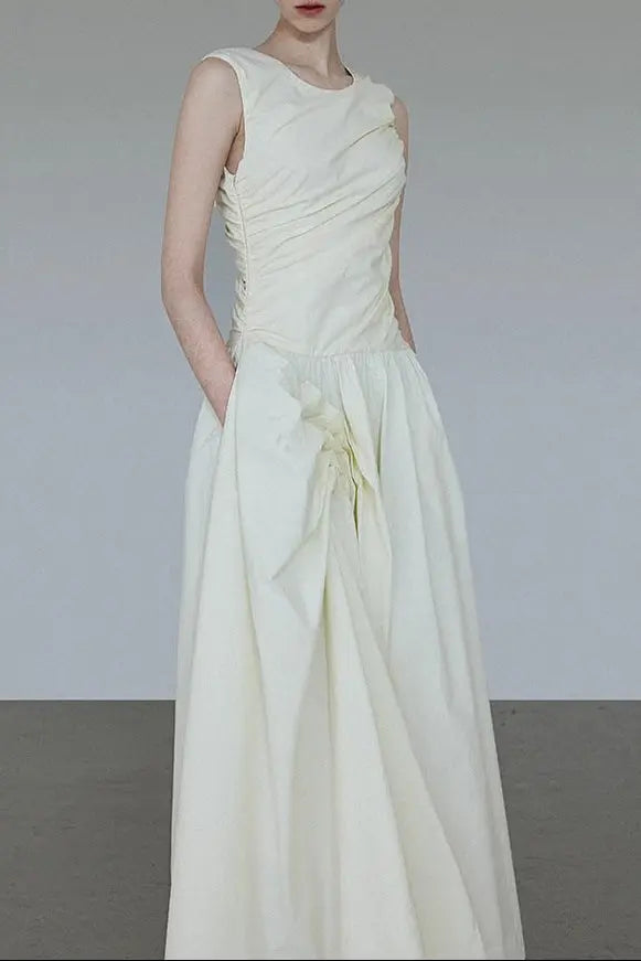 jenny ruched a-line sleeveless midi dress in apricot Avalabel