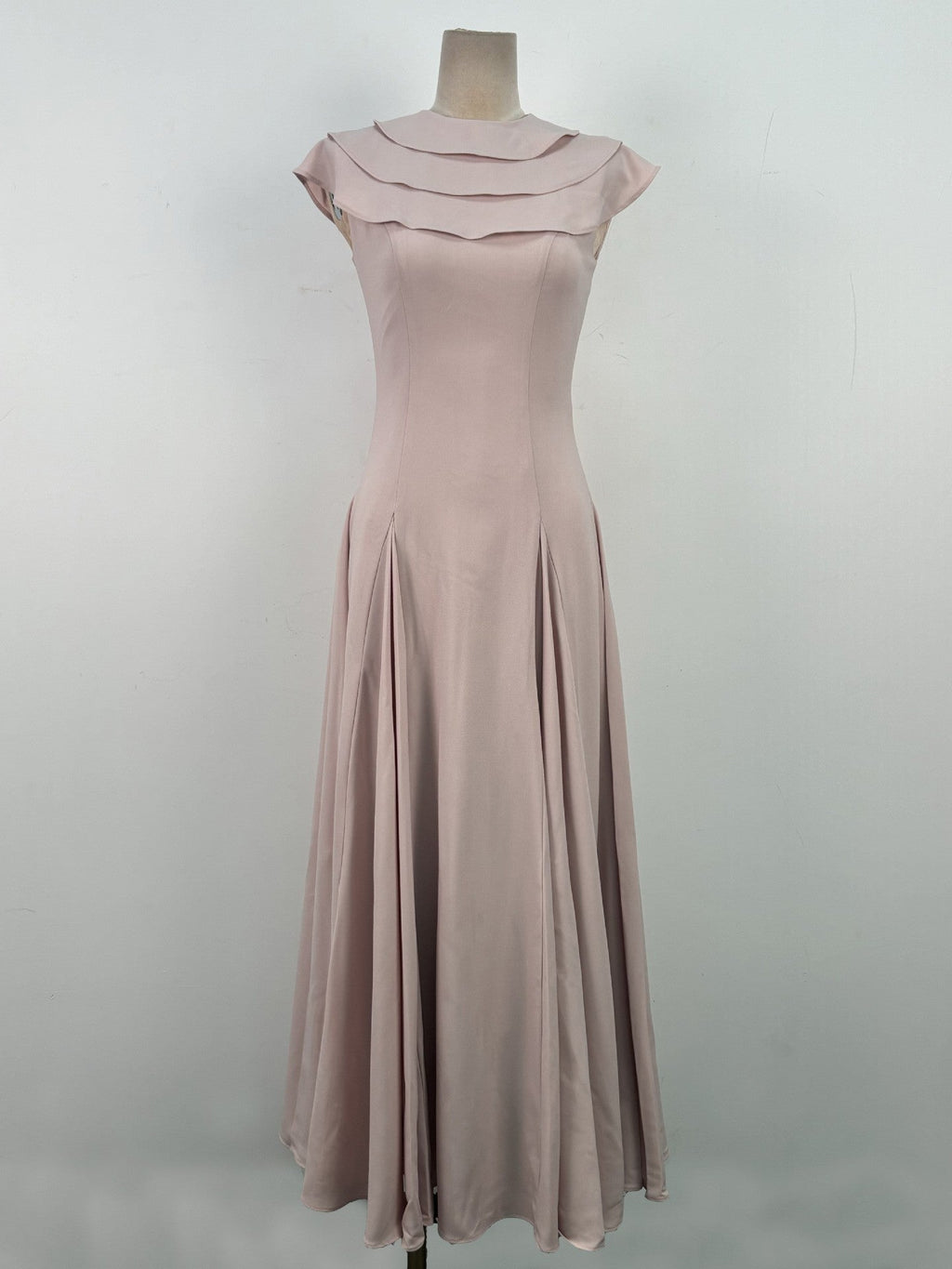 A-line Jewel Neck Viscose Ankle Maxi Dress in Beige Avalabel