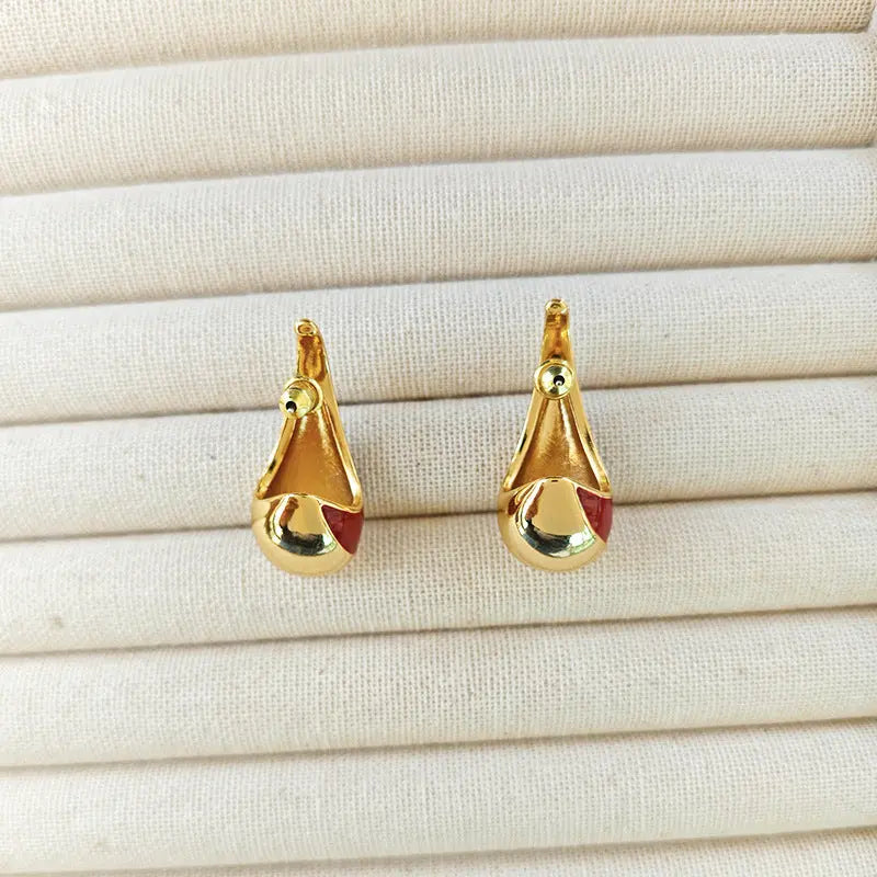 retro gold- red earring