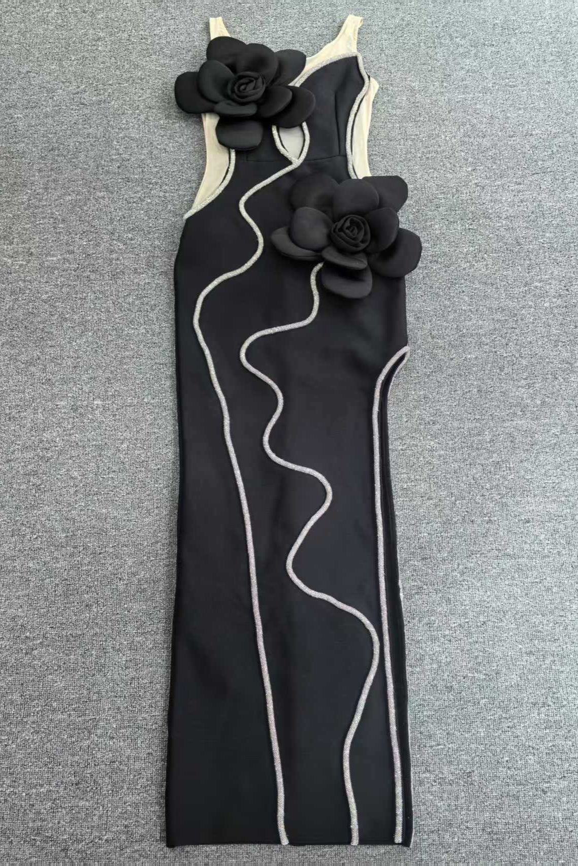 Diamond 3D Flower Sequin Bandage Maxi Dress in Black Avalabel