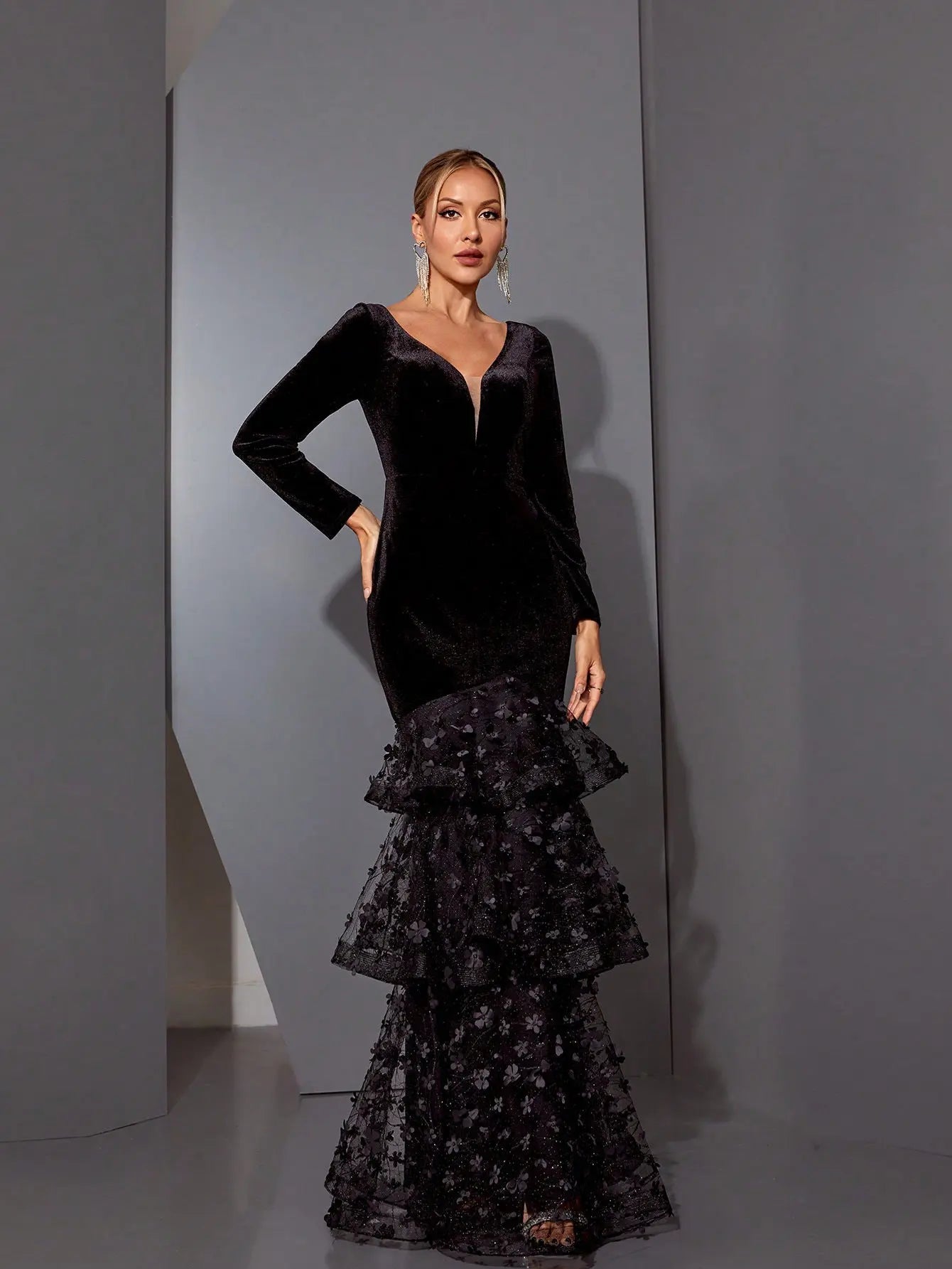 eunice black flower appliqué fishtail layer velvet maxi dress Avalabel