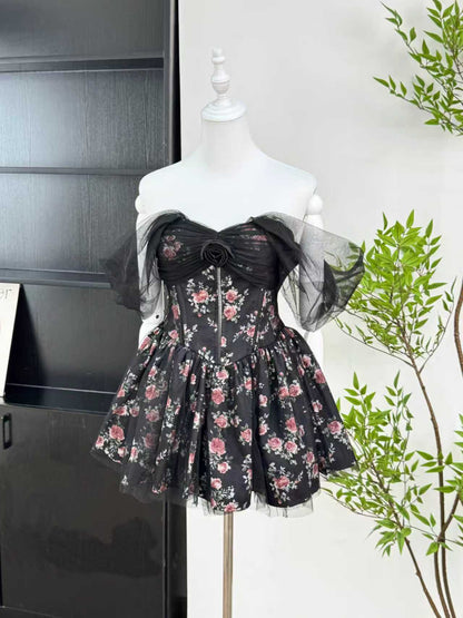 Bonnie Floral Printed Strapless Mini Dress in Black